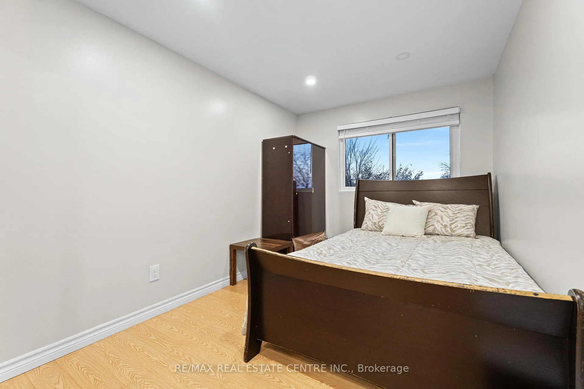 Photo 37 of 23 Jefferson Road, Brampton, Northgate — HOMEH