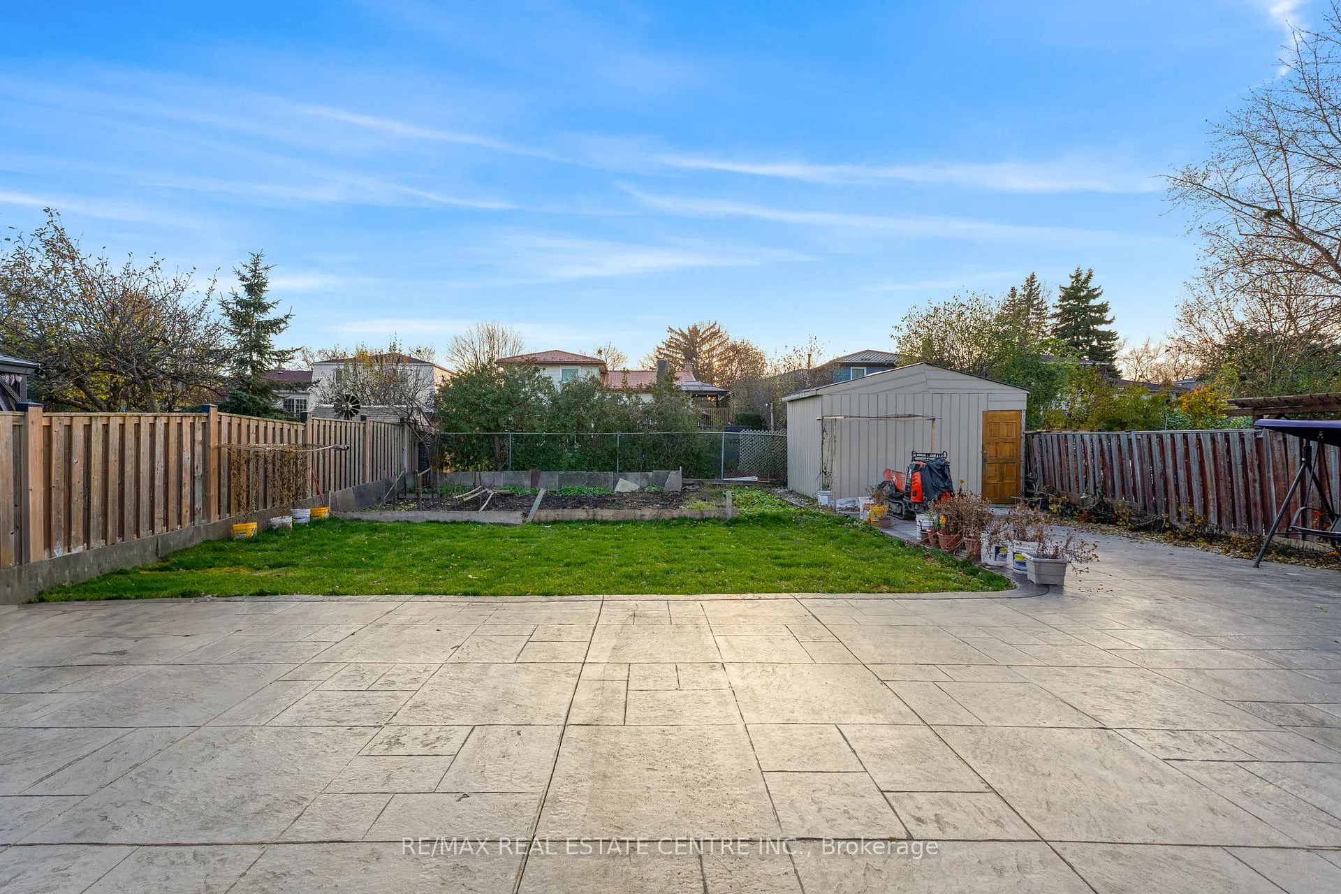 Photo 46 of 23 Jefferson Road, Brampton, Northgate — HOMEH