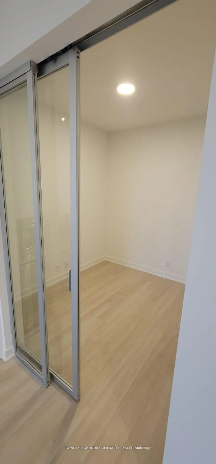 Photo 12 of Unit 1103, 30 Upper Mall Way, Vaughan, Brownridge — HOMEH