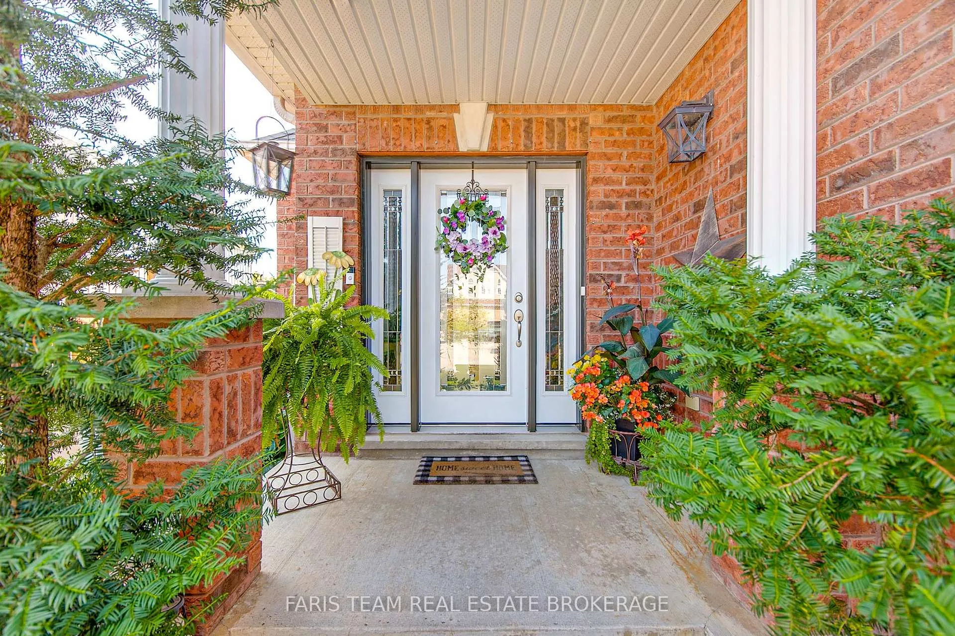 Photo 2 of 1091 Booth Avenue, Innisfil, Alcona — HOMEH