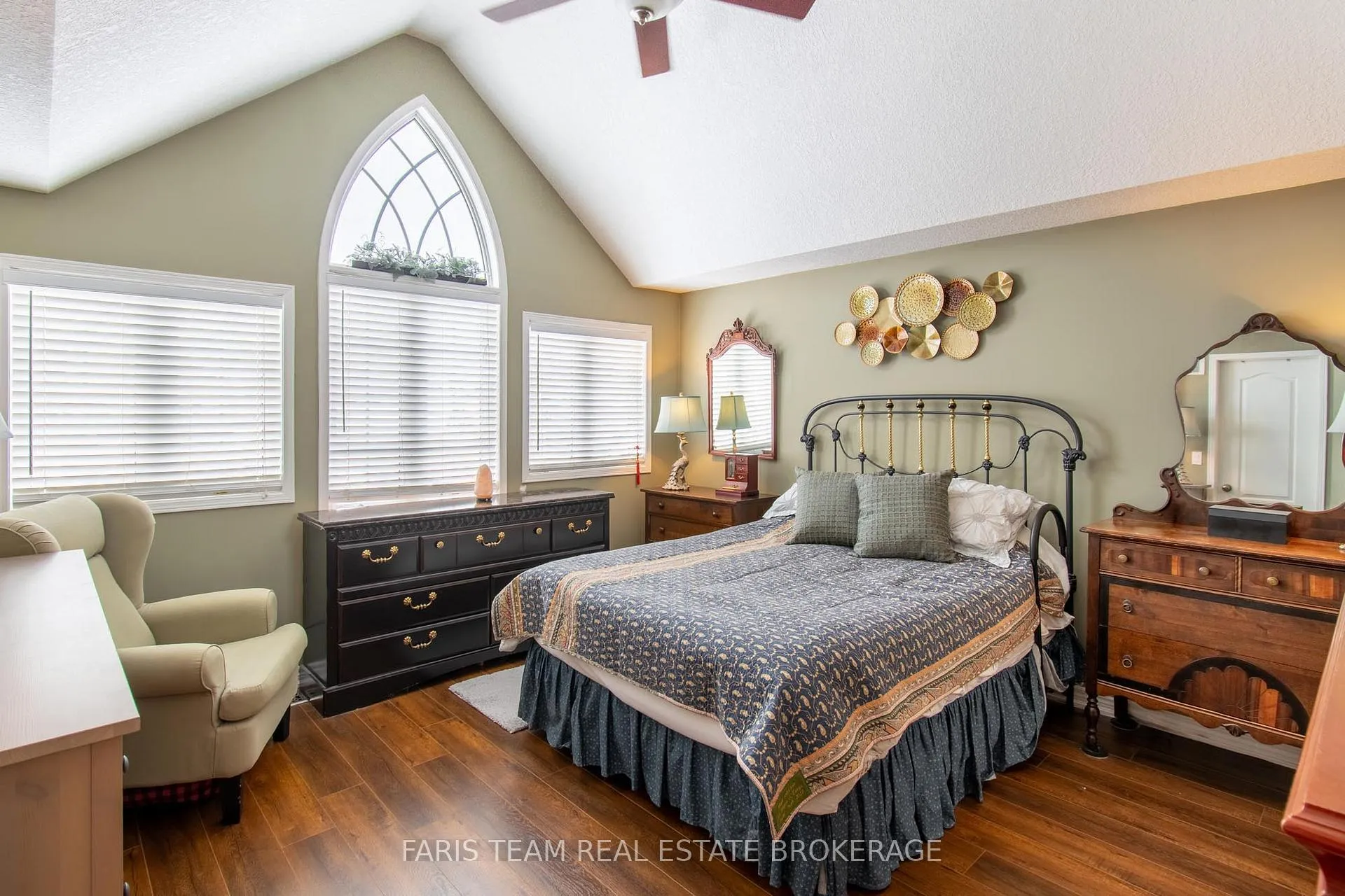 Photo 22 of 1091 Booth Avenue, Innisfil, Alcona — HOMEH