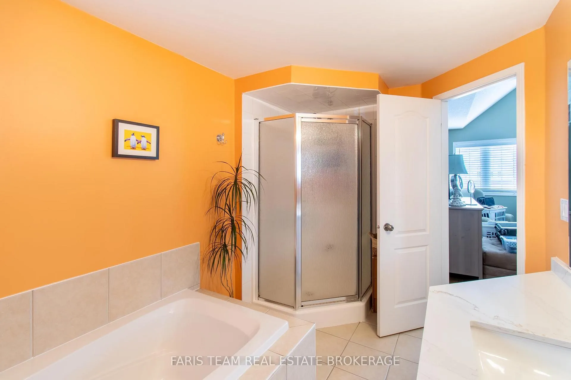Photo 25 of 1091 Booth Avenue, Innisfil, Alcona — HOMEH