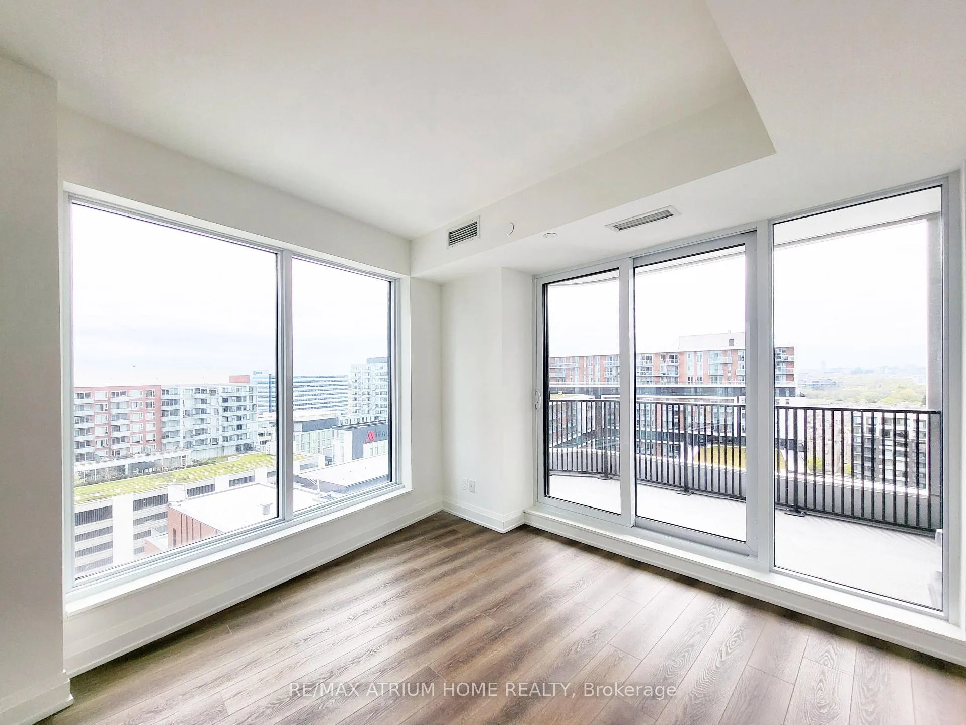 Photo 6 of Unit 1512, 56 Andre De Grasse Street, Markham, Unionville — HOMEH