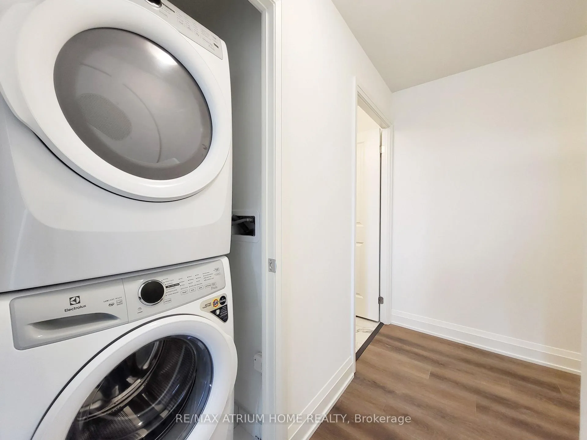 Photo 10 of Unit 1512, 56 Andre De Grasse Street, Markham, Unionville — HOMEH