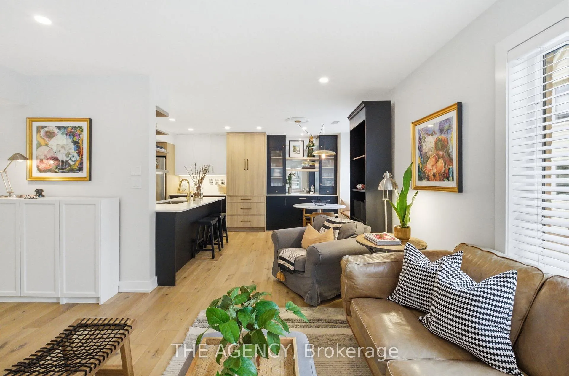 Photo 13 of Unit 26, 208 Niagara Street, Toronto, Niagara — HOMEH