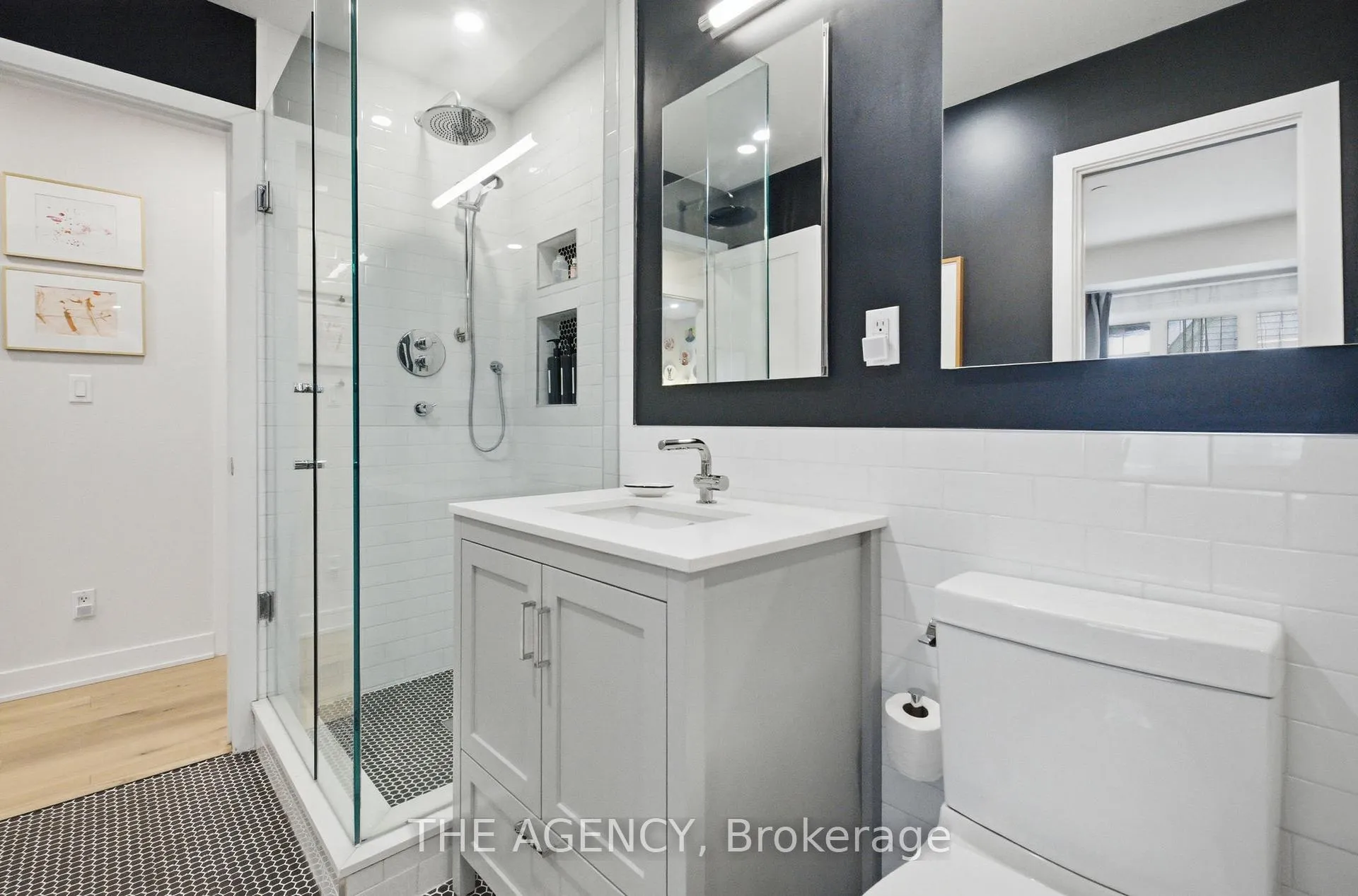 Photo 21 of Unit 26, 208 Niagara Street, Toronto, Niagara — HOMEH