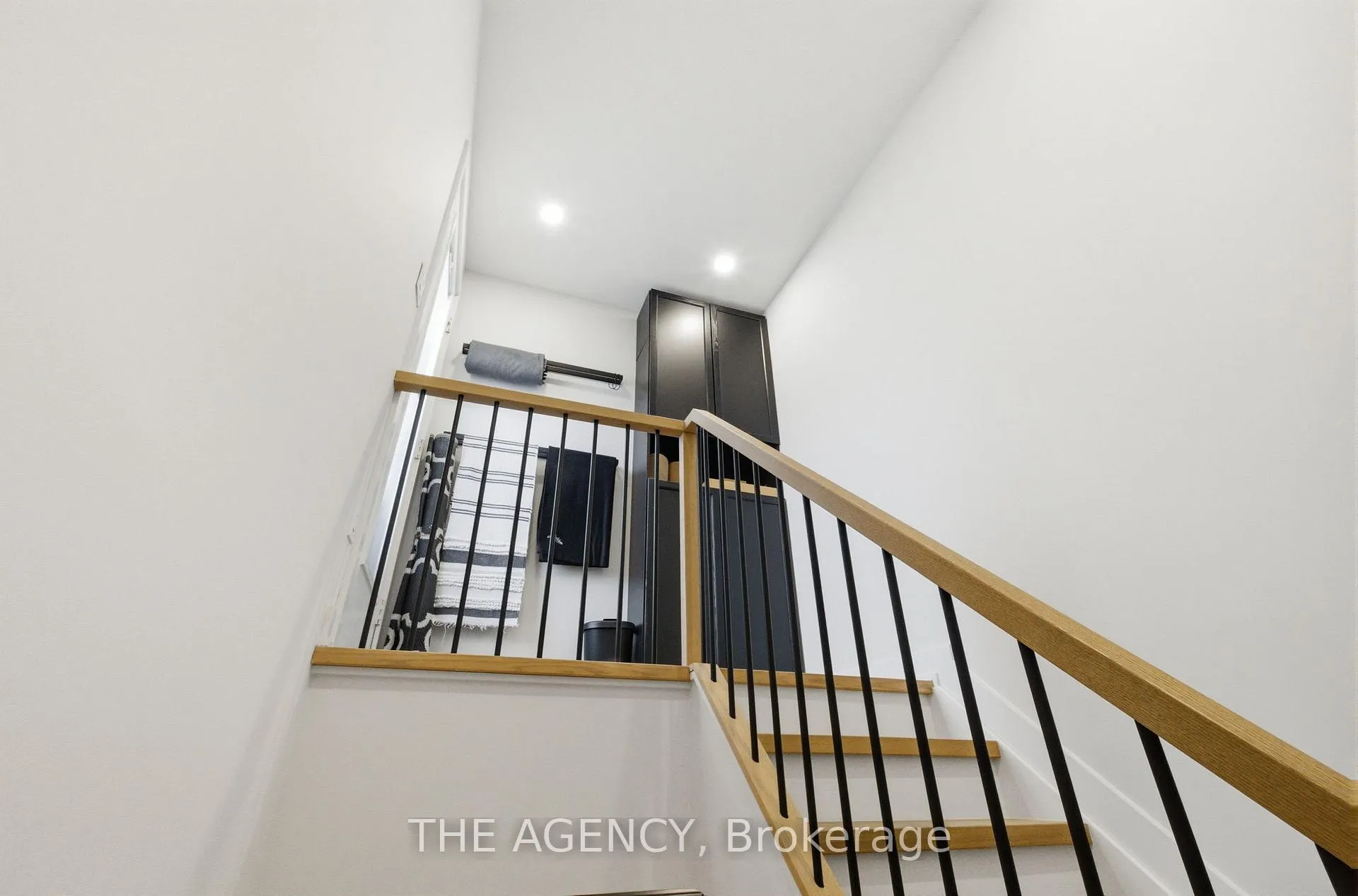 Photo 23 of Unit 26, 208 Niagara Street, Toronto, Niagara — HOMEH