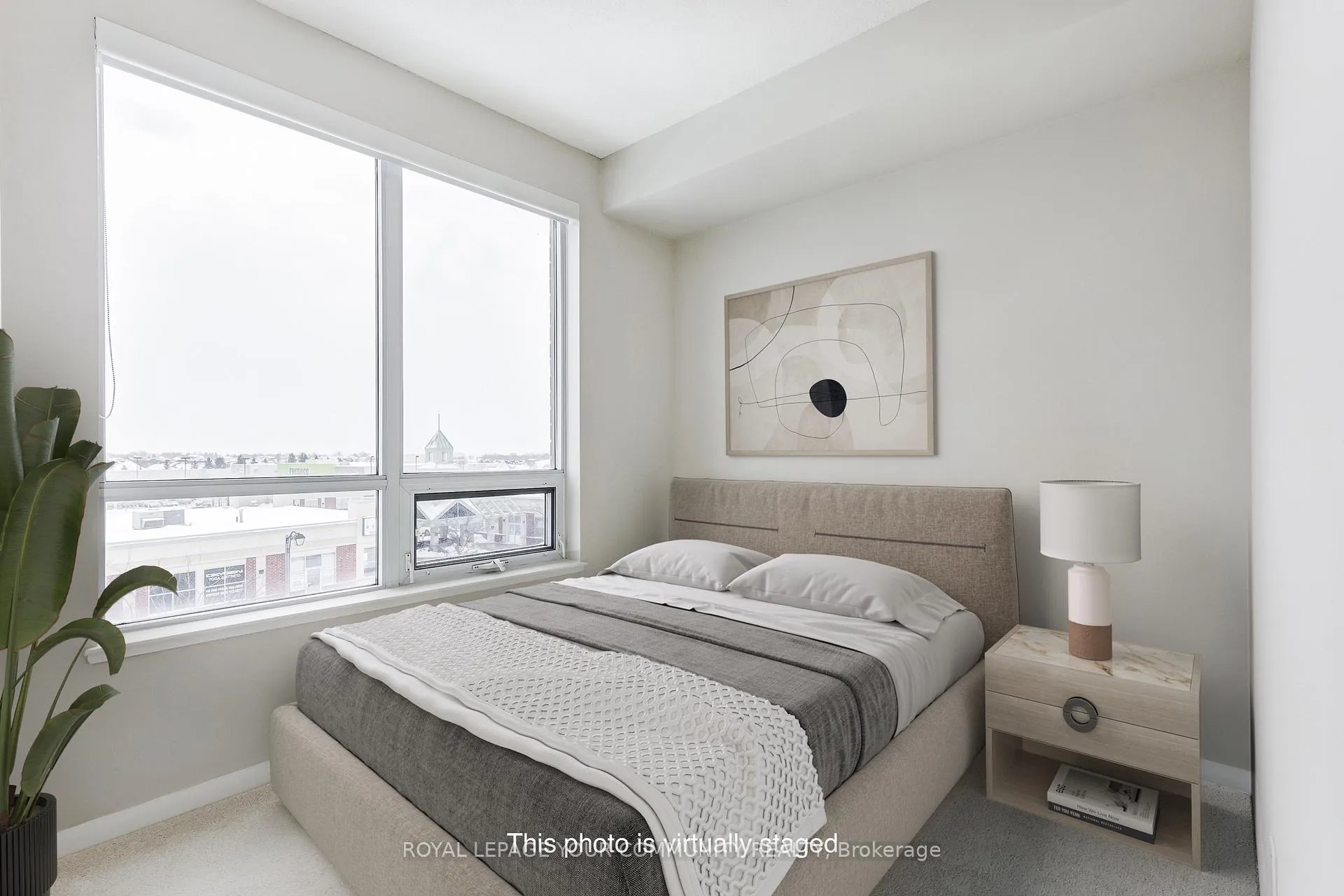 Photo 10 of Unit 308, 540 Bur Oak Avenue, Markham, Berczy — HOMEH