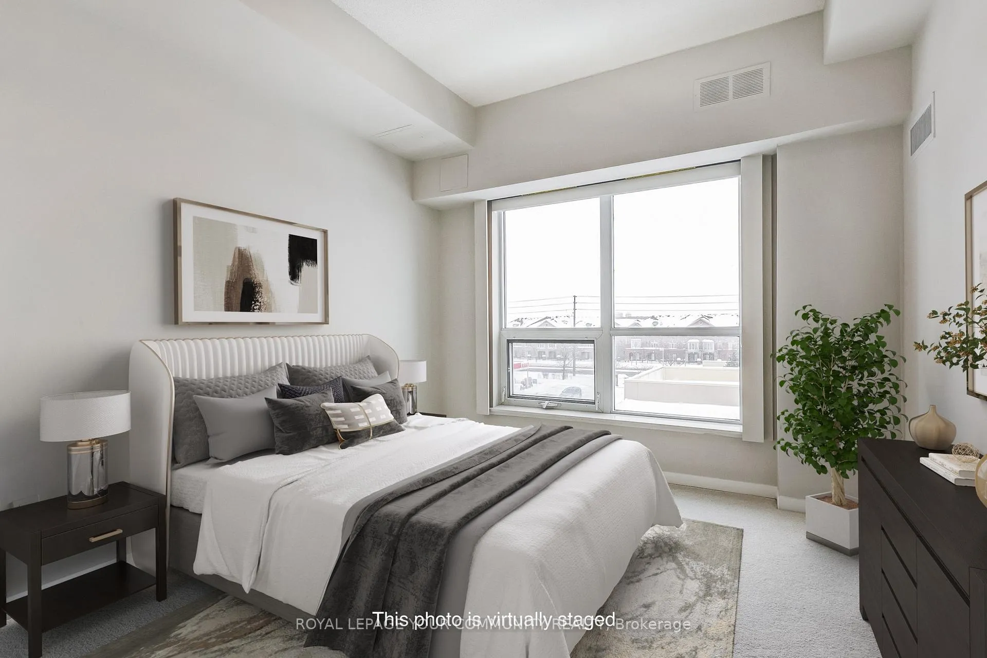 Photo 12 of Unit 308, 540 Bur Oak Avenue, Markham, Berczy — HOMEH