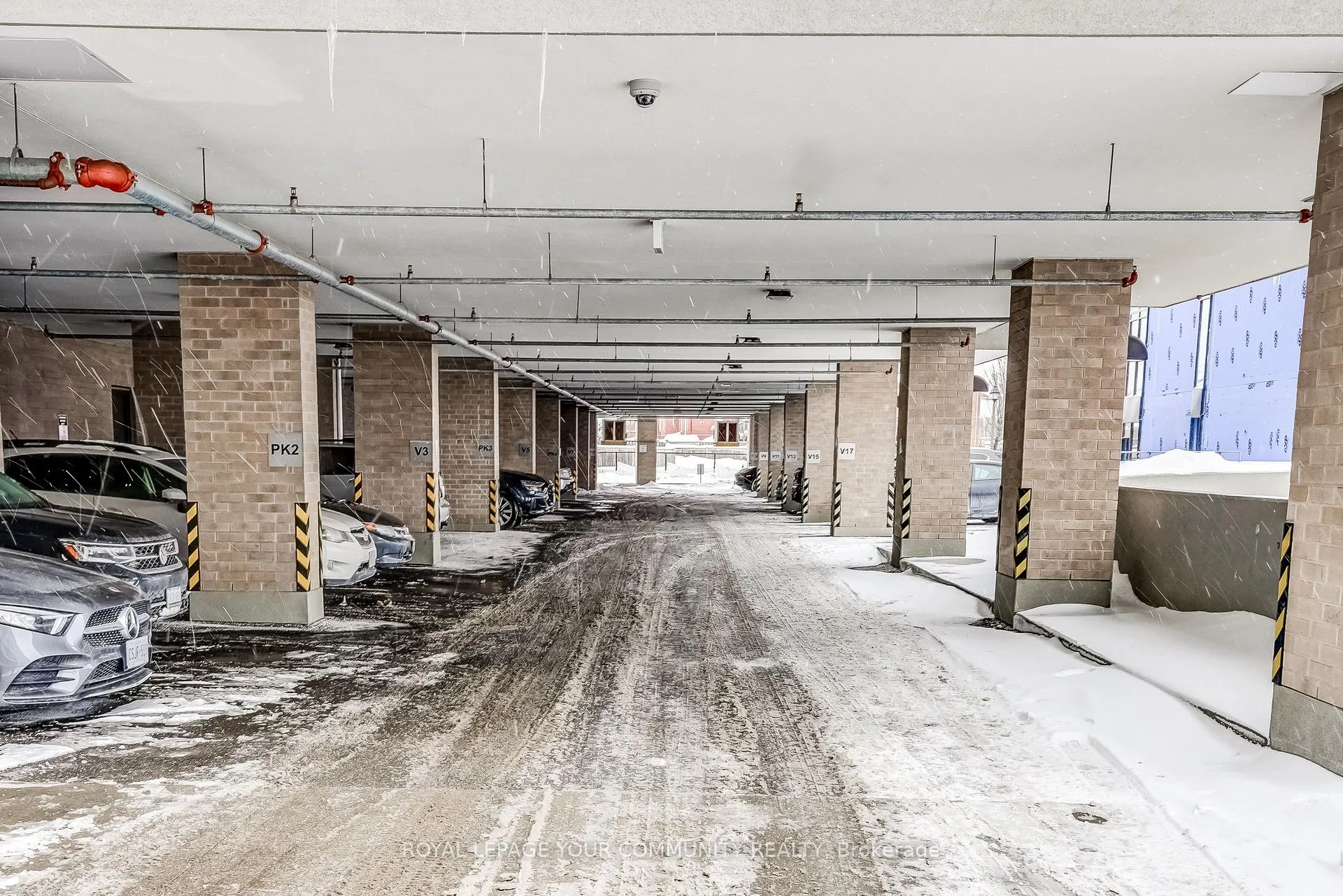 Photo 29 of Unit 308, 540 Bur Oak Avenue, Markham, Berczy — HOMEH