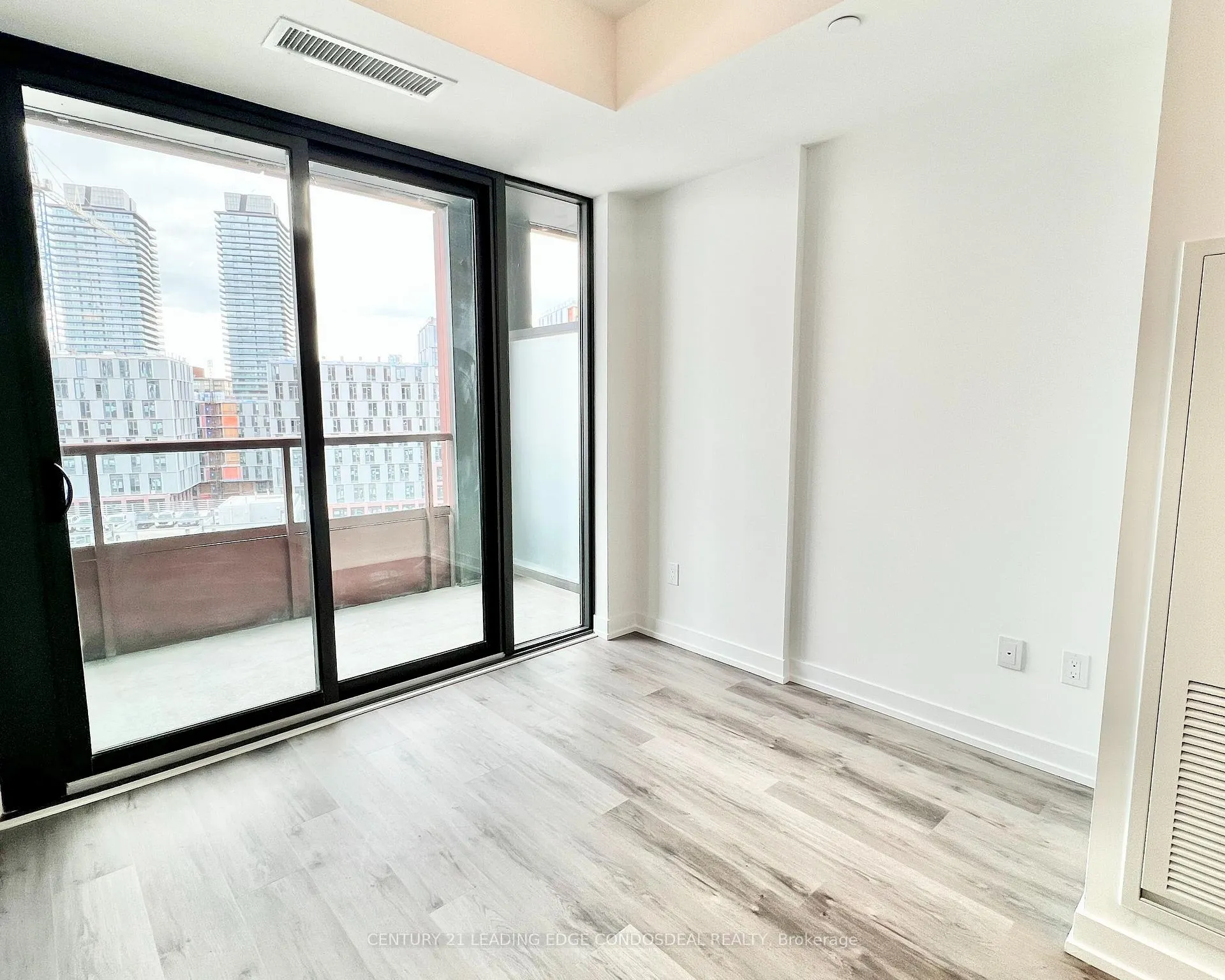 Photo 22 of Unit 914, 28 Eastern Avenue, Toronto, Moss Park — HOMEH