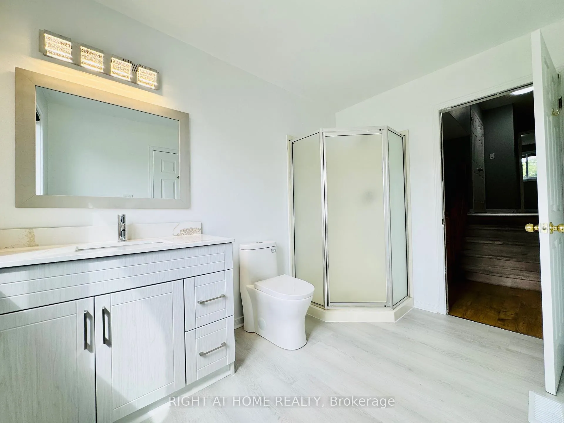 Photo 20 of Unit 10, 800 Paramount Drive, Hamilton, Stoney Creek Mountain — HOMEH