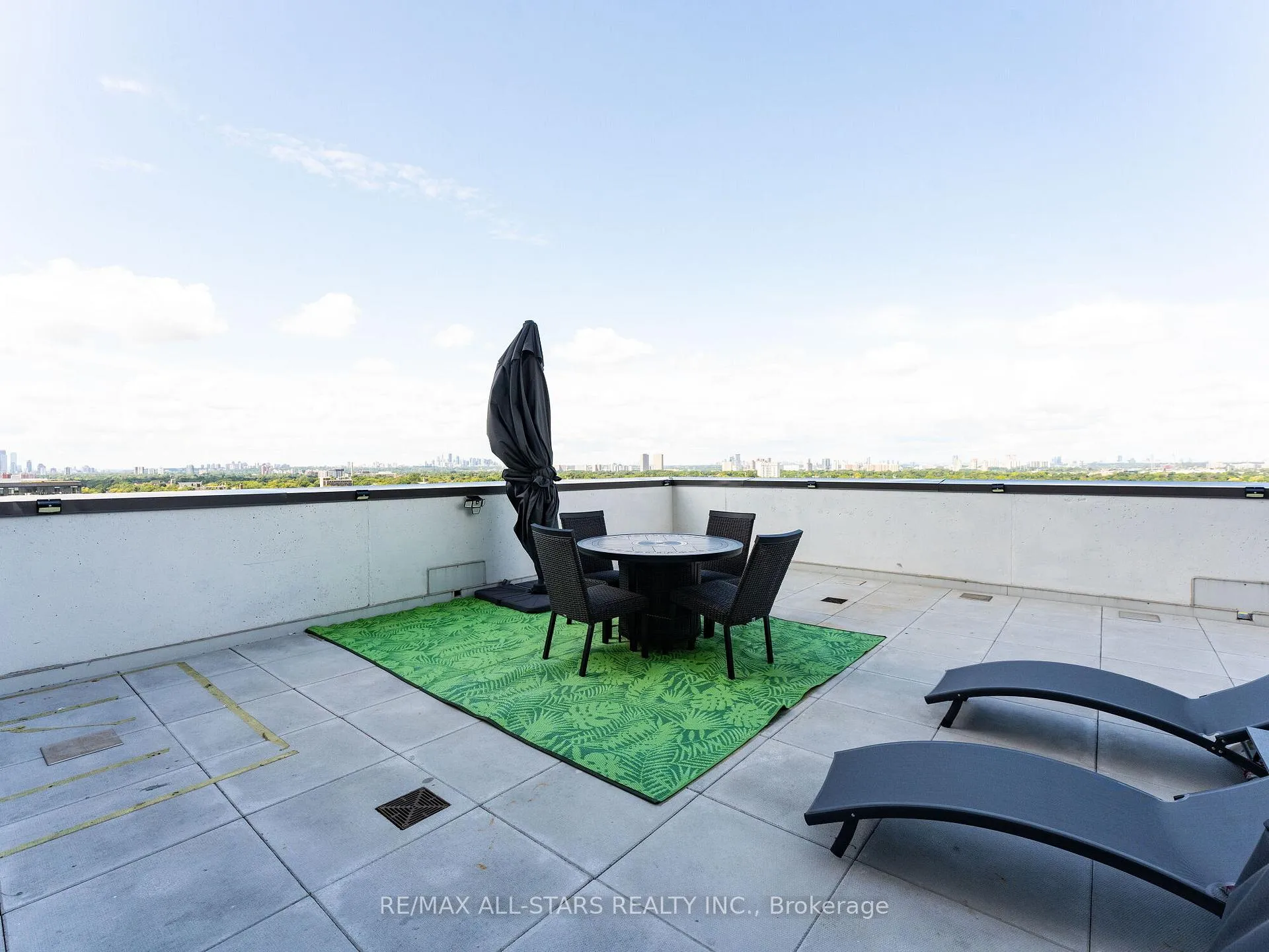 Photo 11 of Unit 1201, 286 Main Street, Toronto, East End-Danforth — HOMEH
