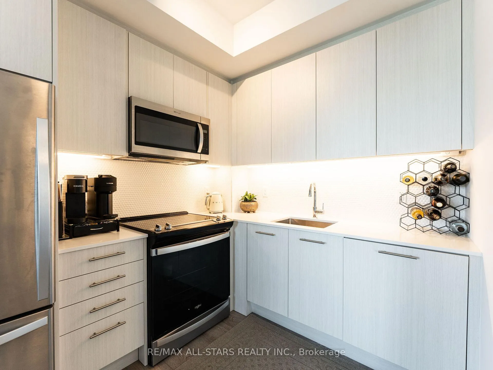 Photo 18 of Unit 1201, 286 Main Street, Toronto, East End-Danforth — HOMEH