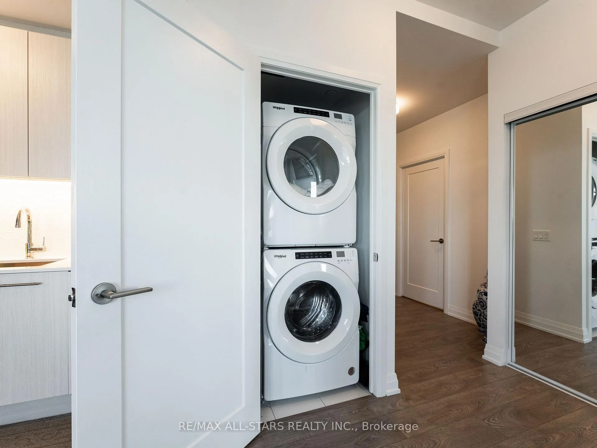 Photo 28 of Unit 1201, 286 Main Street, Toronto, East End-Danforth — HOMEH