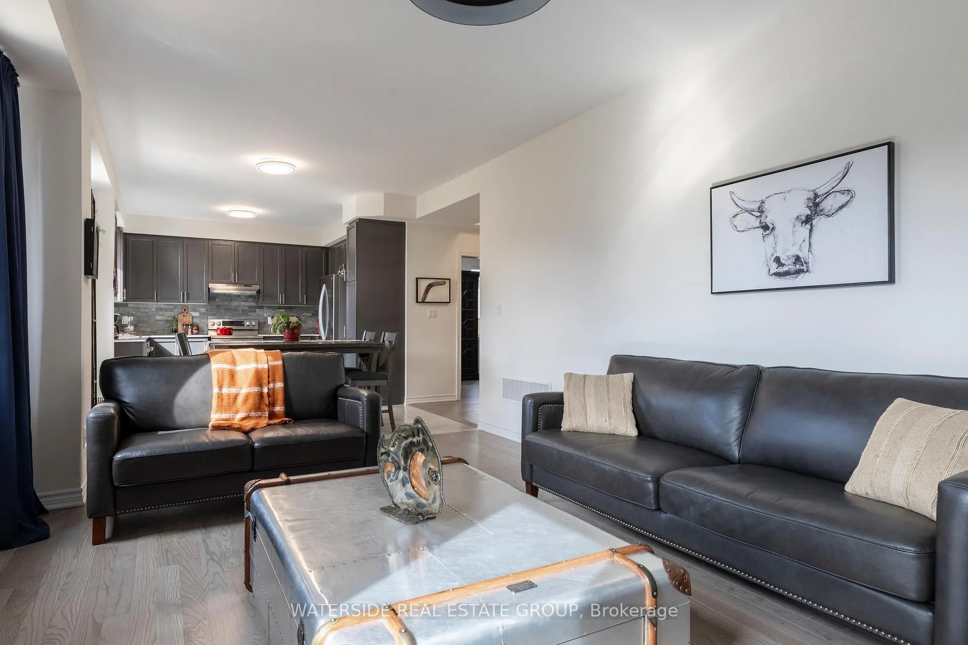 Photo 11 of 38 Oriole Crescent, Port Colborne, Main Street — HOMEH