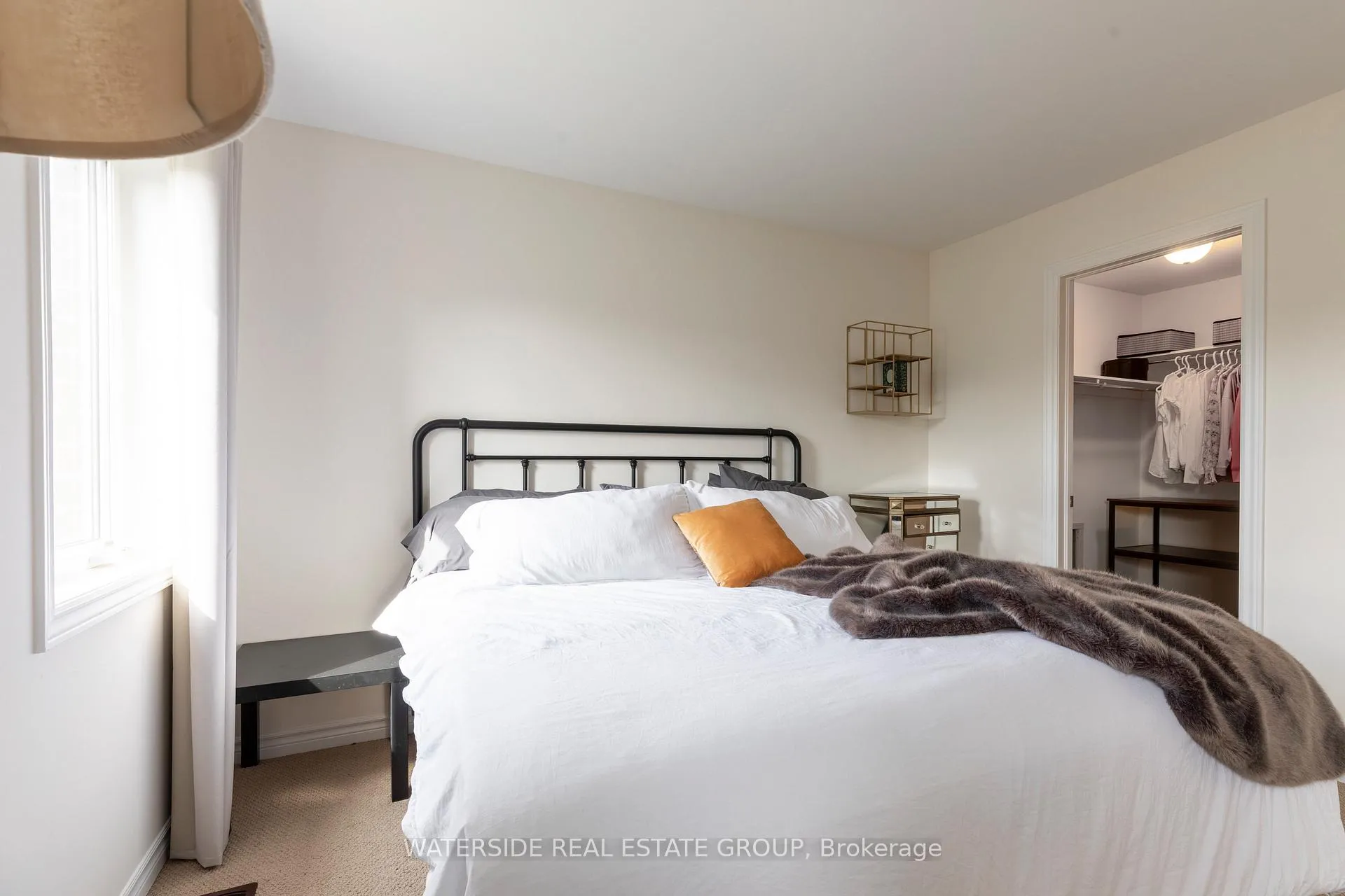 Photo 24 of 38 Oriole Crescent, Port Colborne, Main Street — HOMEH