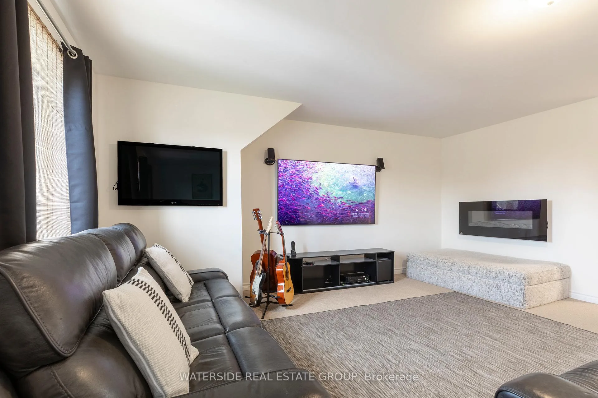 Photo 33 of 38 Oriole Crescent, Port Colborne, Main Street — HOMEH