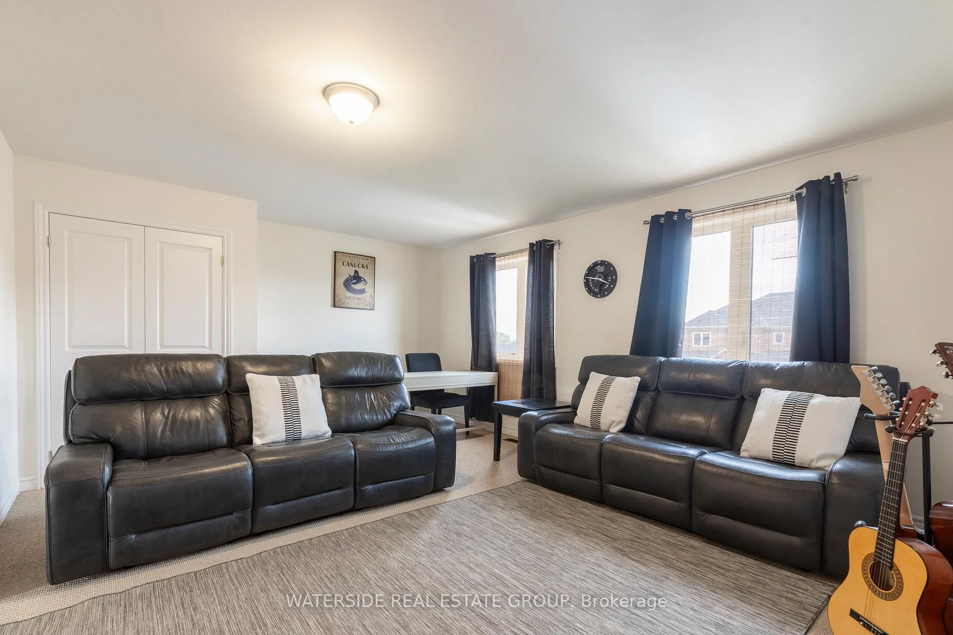 Photo 34 of 38 Oriole Crescent, Port Colborne, Main Street — HOMEH