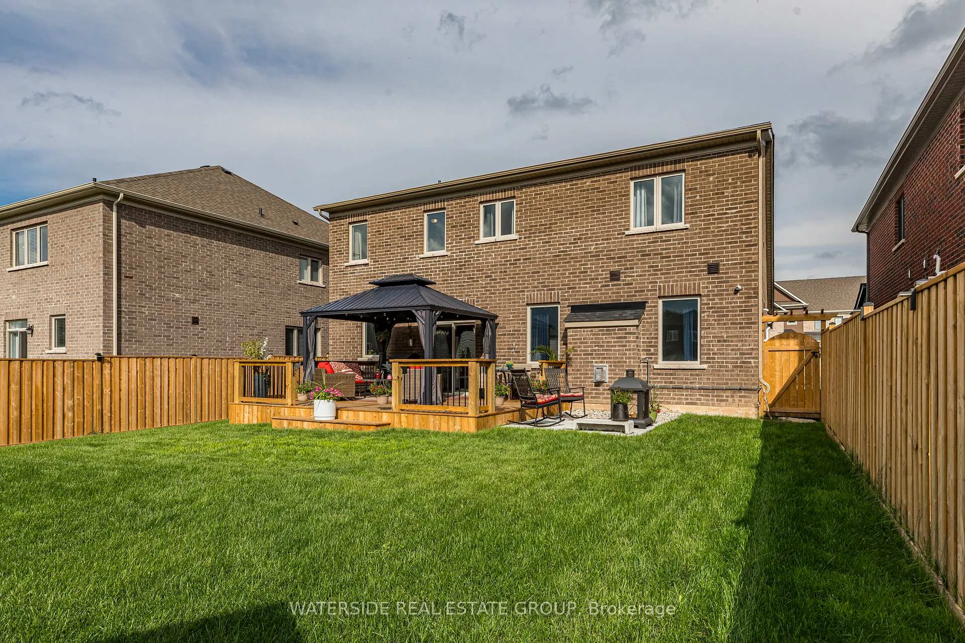 Photo 40 of 38 Oriole Crescent, Port Colborne, Main Street — HOMEH