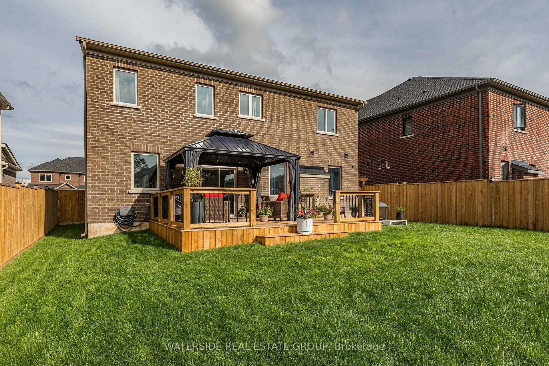 Photo 41 of 38 Oriole Crescent, Port Colborne, Main Street — HOMEH