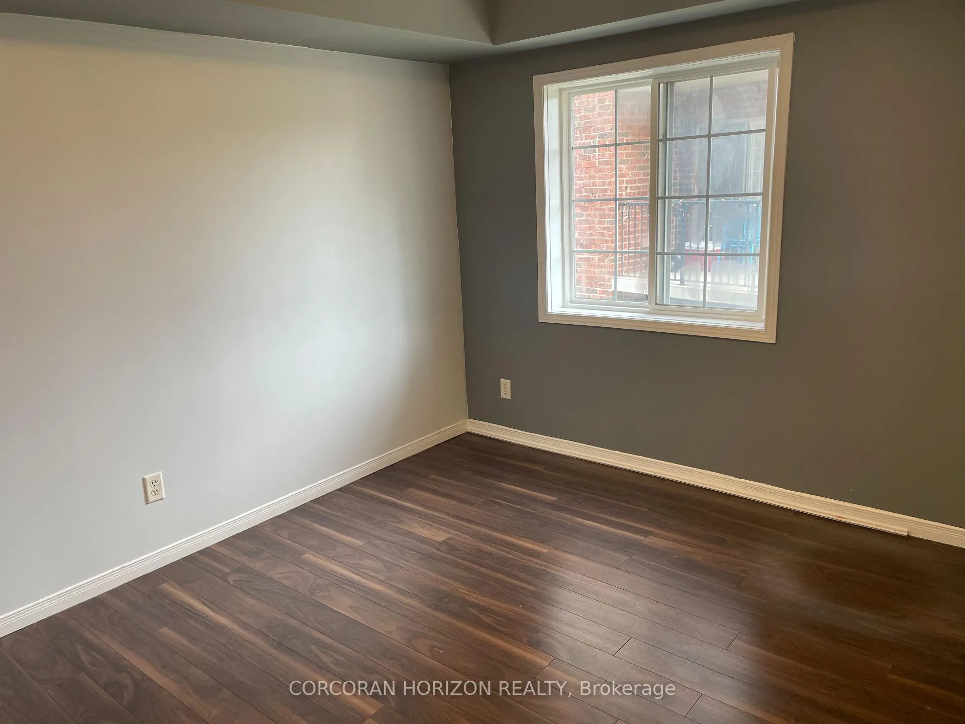 Photo 11 of Unit 4, 950 Highland Road W, Kitchener, Highland West — HOMEH