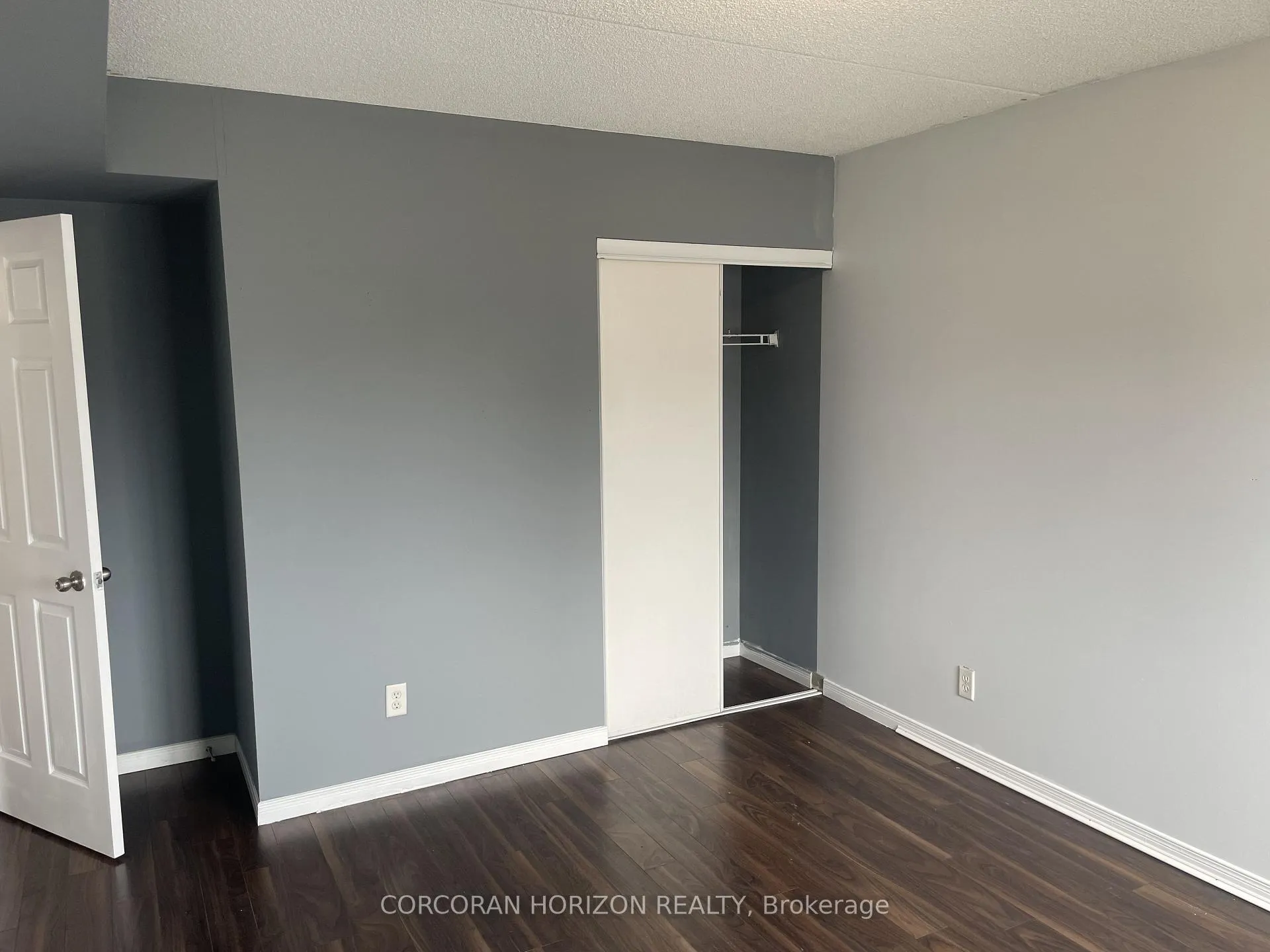 Photo 14 of Unit 4, 950 Highland Road W, Kitchener, Highland West — HOMEH