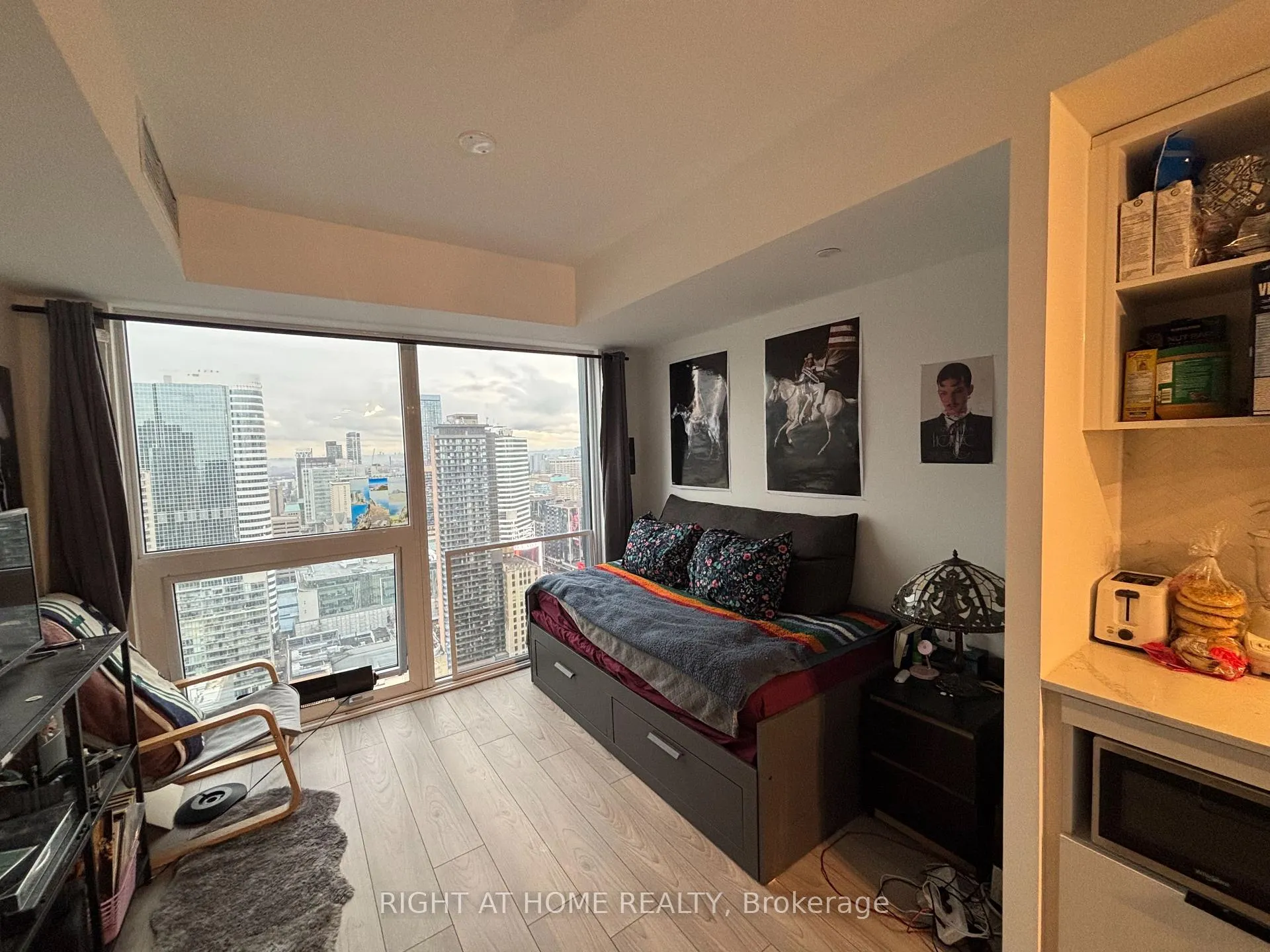 Photo 15 of Unit 4109, 82 Dalhousie Street, Toronto, Church-Yonge Corridor — HOMEH