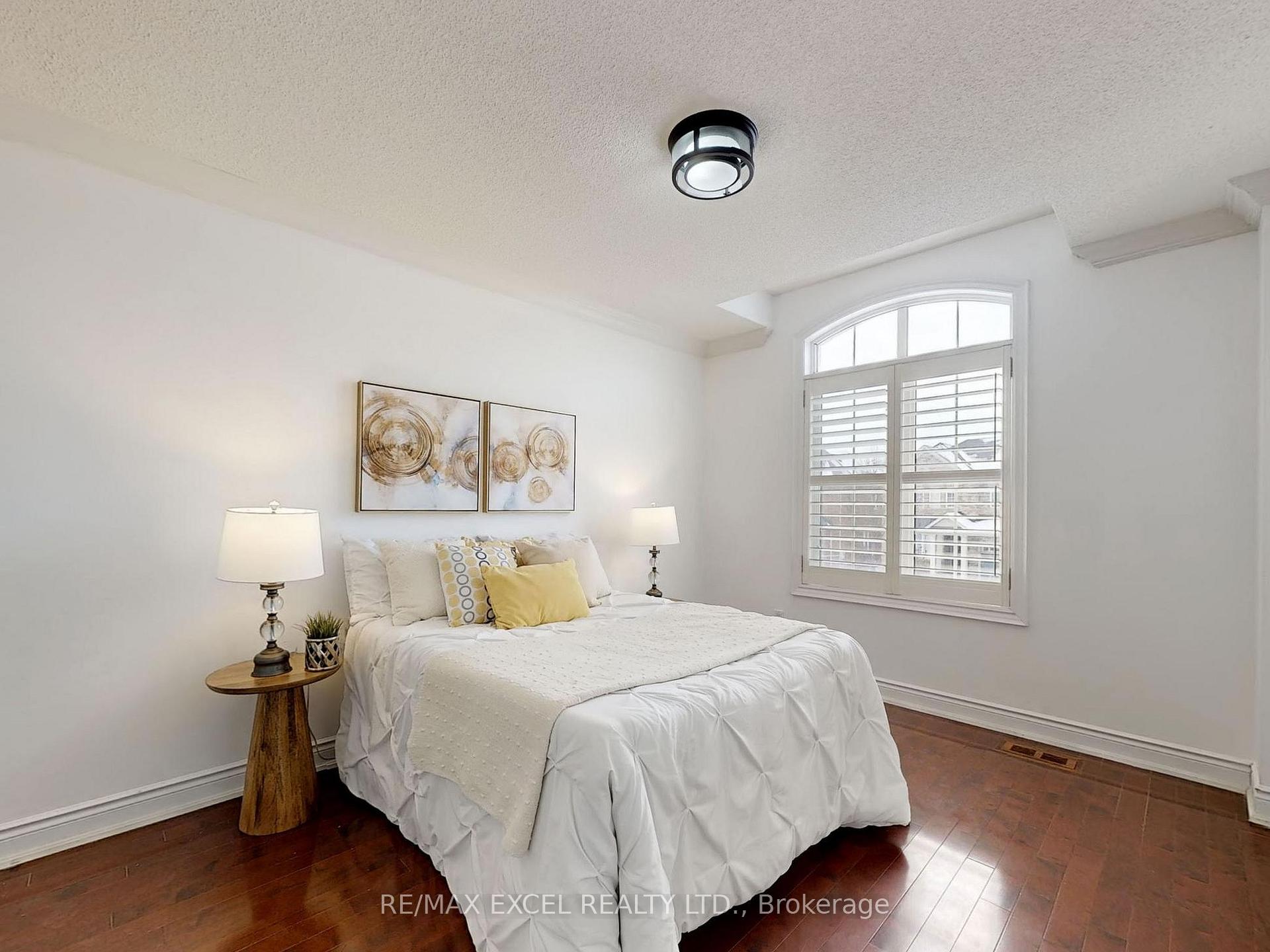 Photo 22 of 29 Watersplace Crescent, Ajax, Northeast Ajax — HOMEH