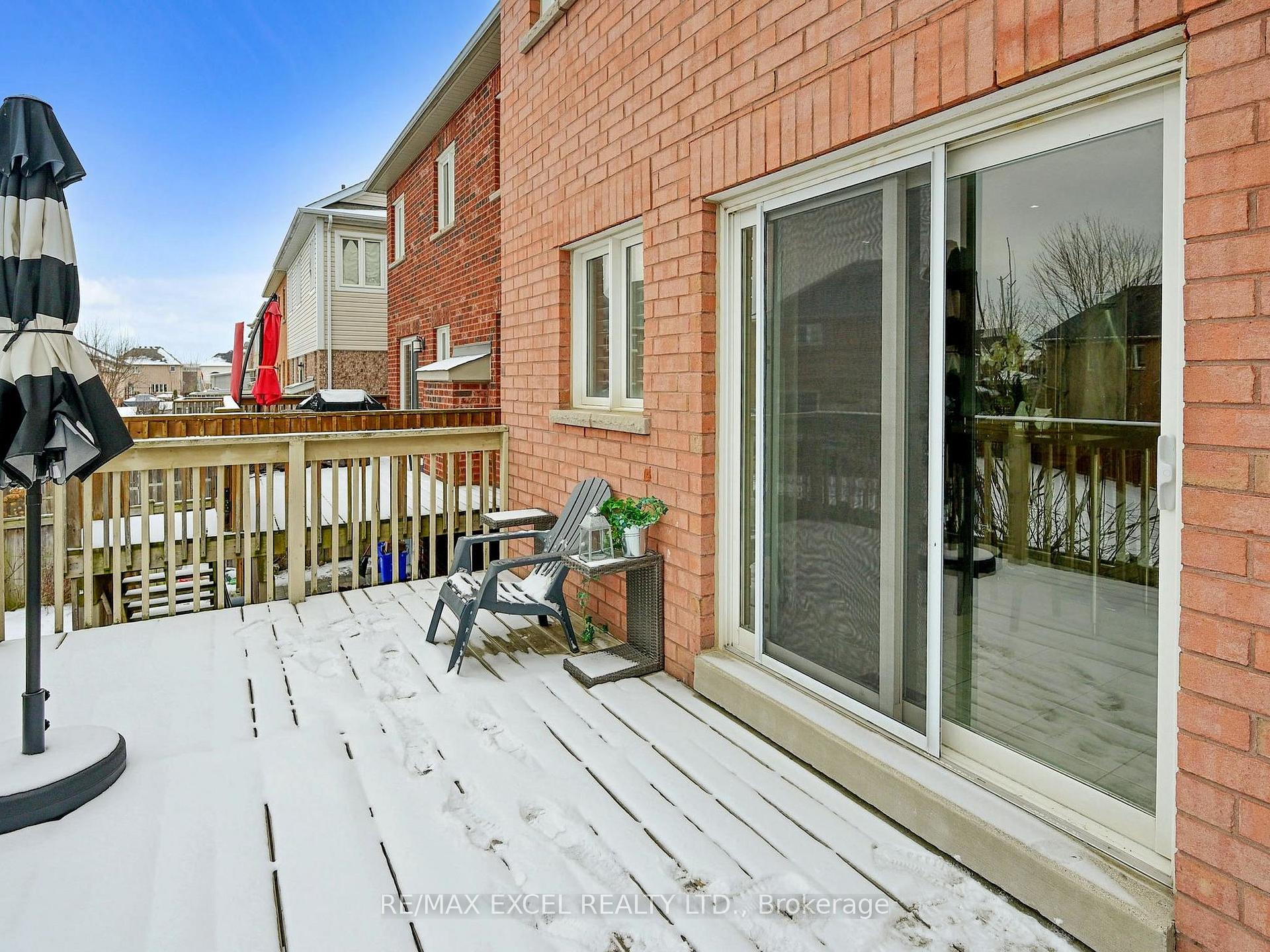 Photo 38 of 29 Watersplace Crescent, Ajax, Northeast Ajax — HOMEH