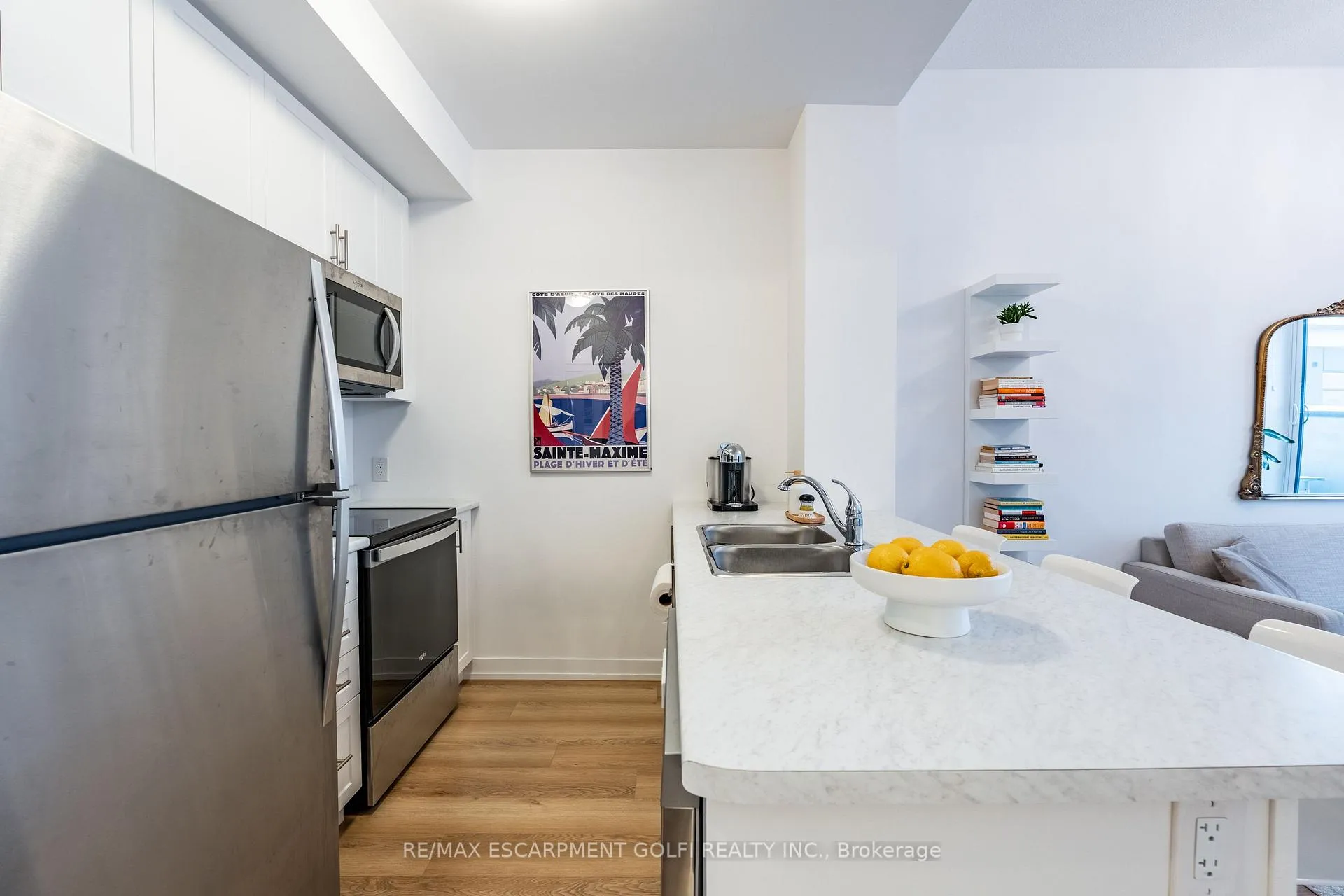 Photo 9 of Unit 518, 470 Dundas Street E, Hamilton, Waterdown — HOMEH