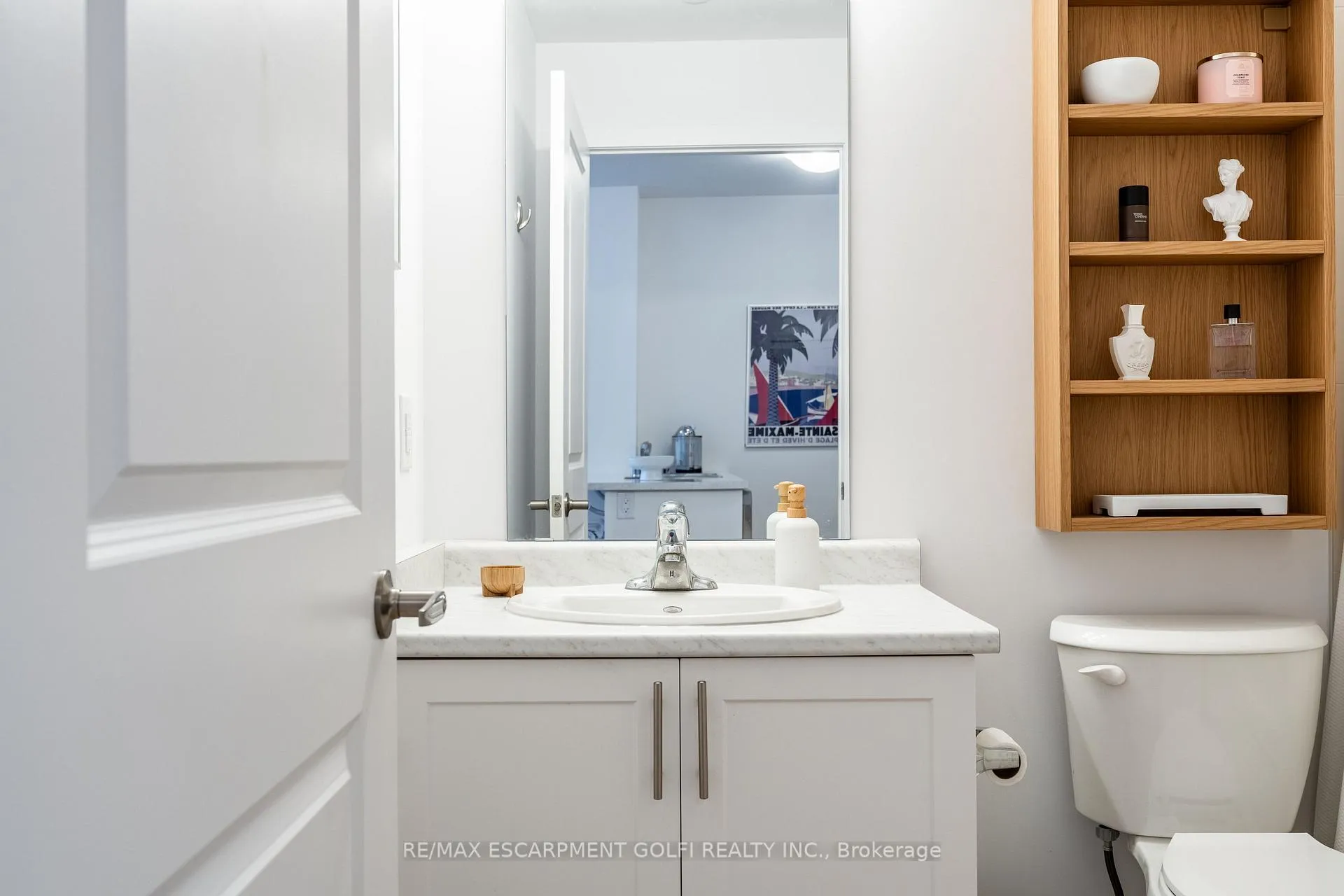 Photo 19 of Unit 518, 470 Dundas Street E, Hamilton, Waterdown — HOMEH