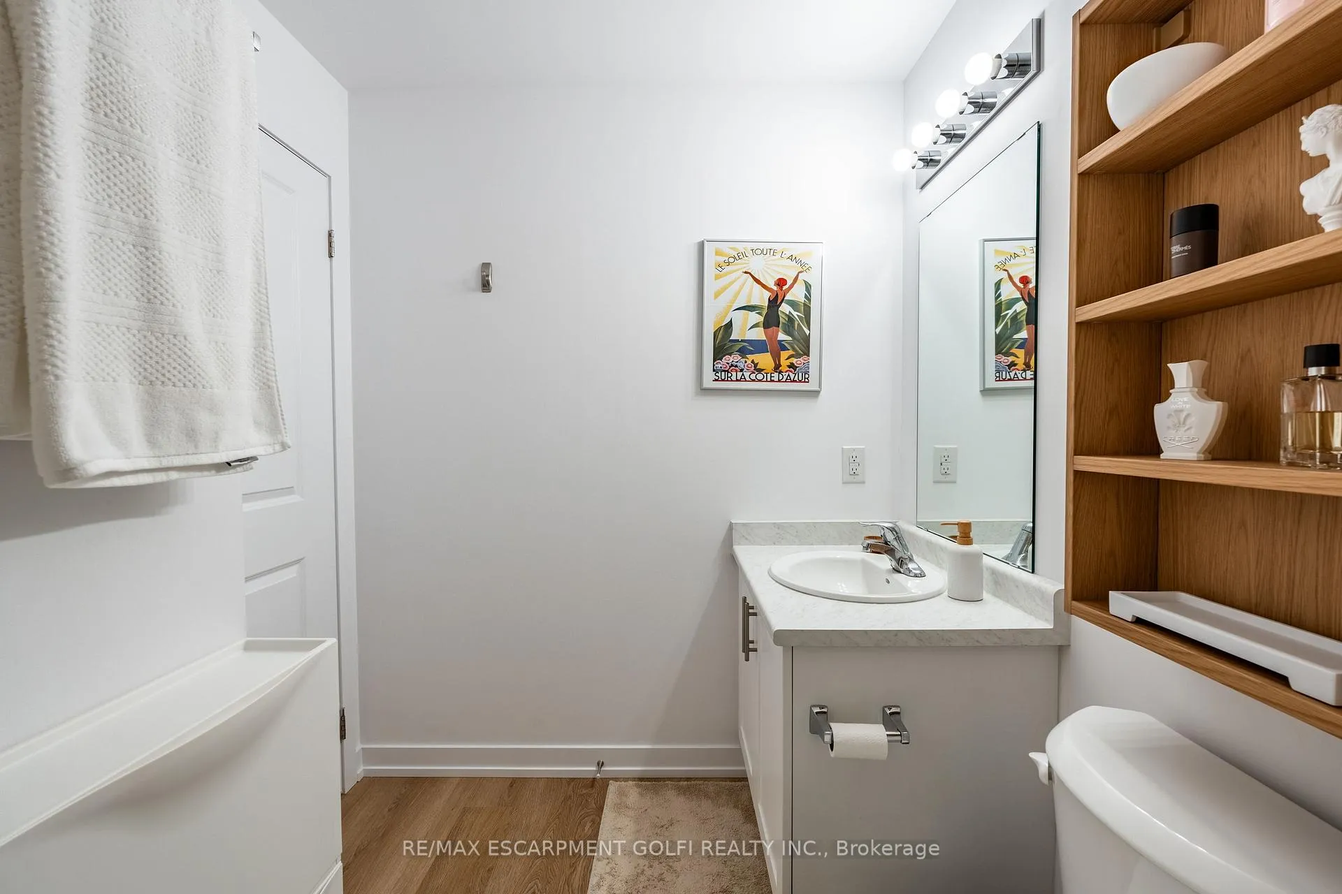 Photo 21 of Unit 518, 470 Dundas Street E, Hamilton, Waterdown — HOMEH