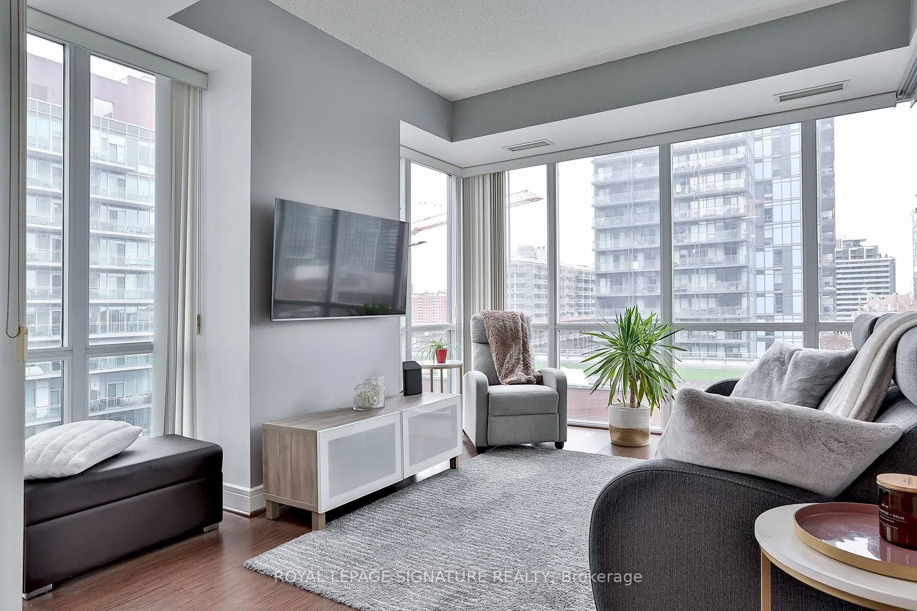 Photo 1 of Unit S1008, 112 George Street, Toronto, Moss Park — HOMEH