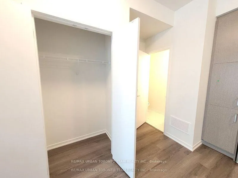 Photo 12 of Unit TH159, 151 Honeycrisp Crescent, Vaughan, Vaughan Corporate Centre — HOMEH