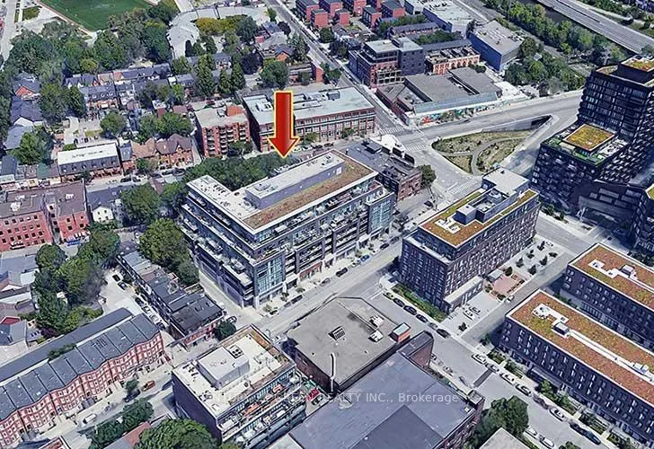 Front of Unit 816, 510 King Street