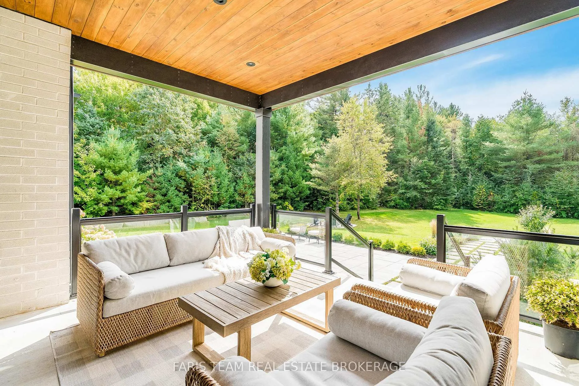 Photo 39 of 4 Sycamore Circle, Springwater, Rural Springwater — HOMEH
