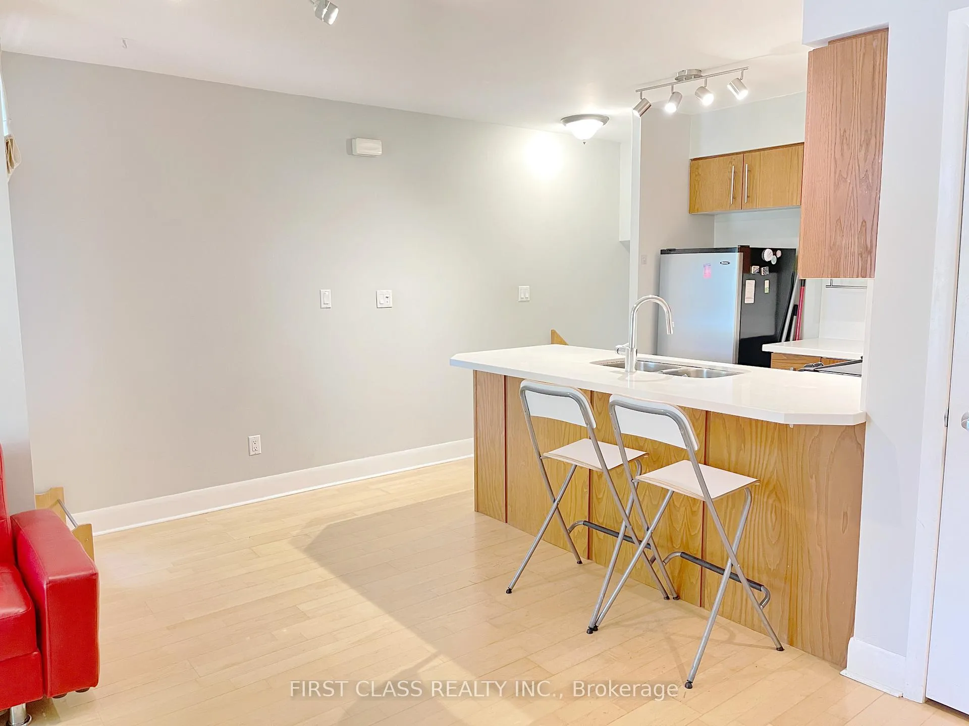 Photo 5 of Unit 355, 415 Jarvis Street, Toronto, Cabbagetown-South St. James Town — HOMEH