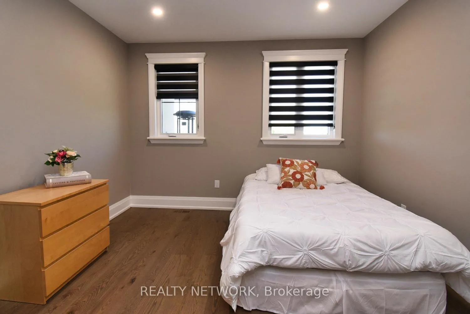 Photo 25 of 68 Mountain Brow Boulevard, Hamilton, Sunninghill — HOMEH