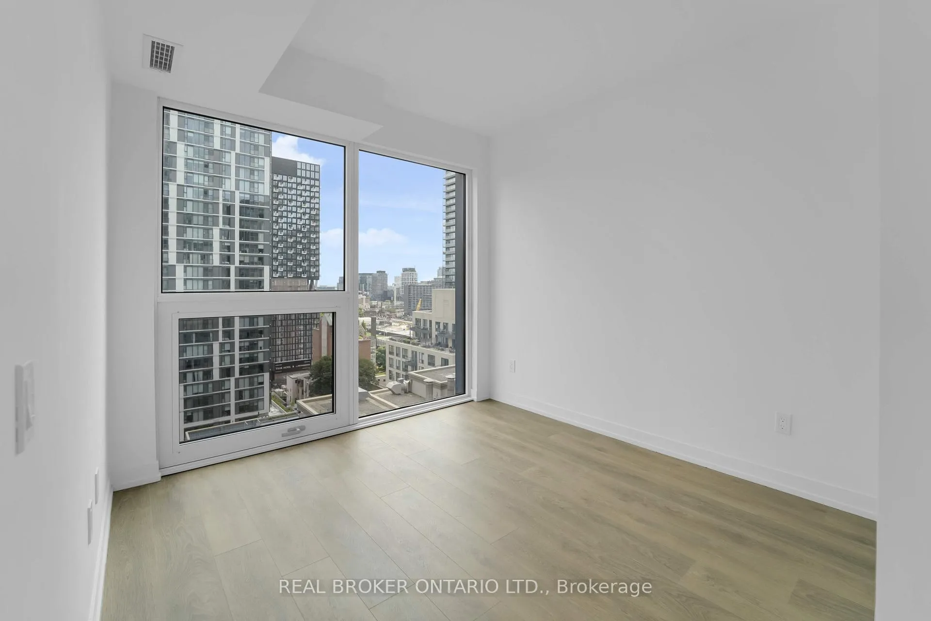 Photo 19 of Unit 1802, 82 Dalhousie Street, Toronto, Church-Yonge Corridor — HOMEH