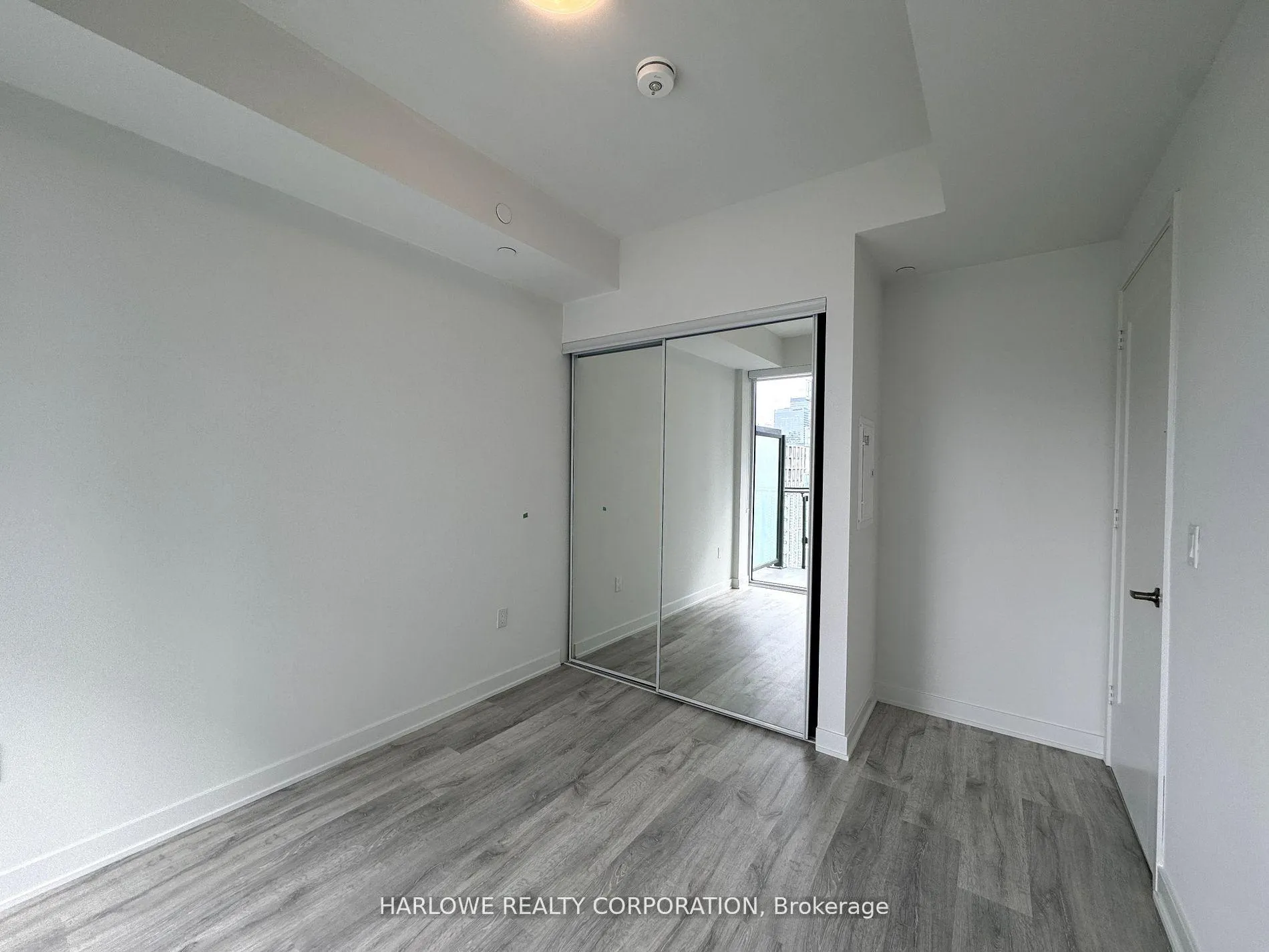 Photo 8 of Unit 2515 E, 70 Princess Street E, Toronto, Waterfront Communities — HOMEH