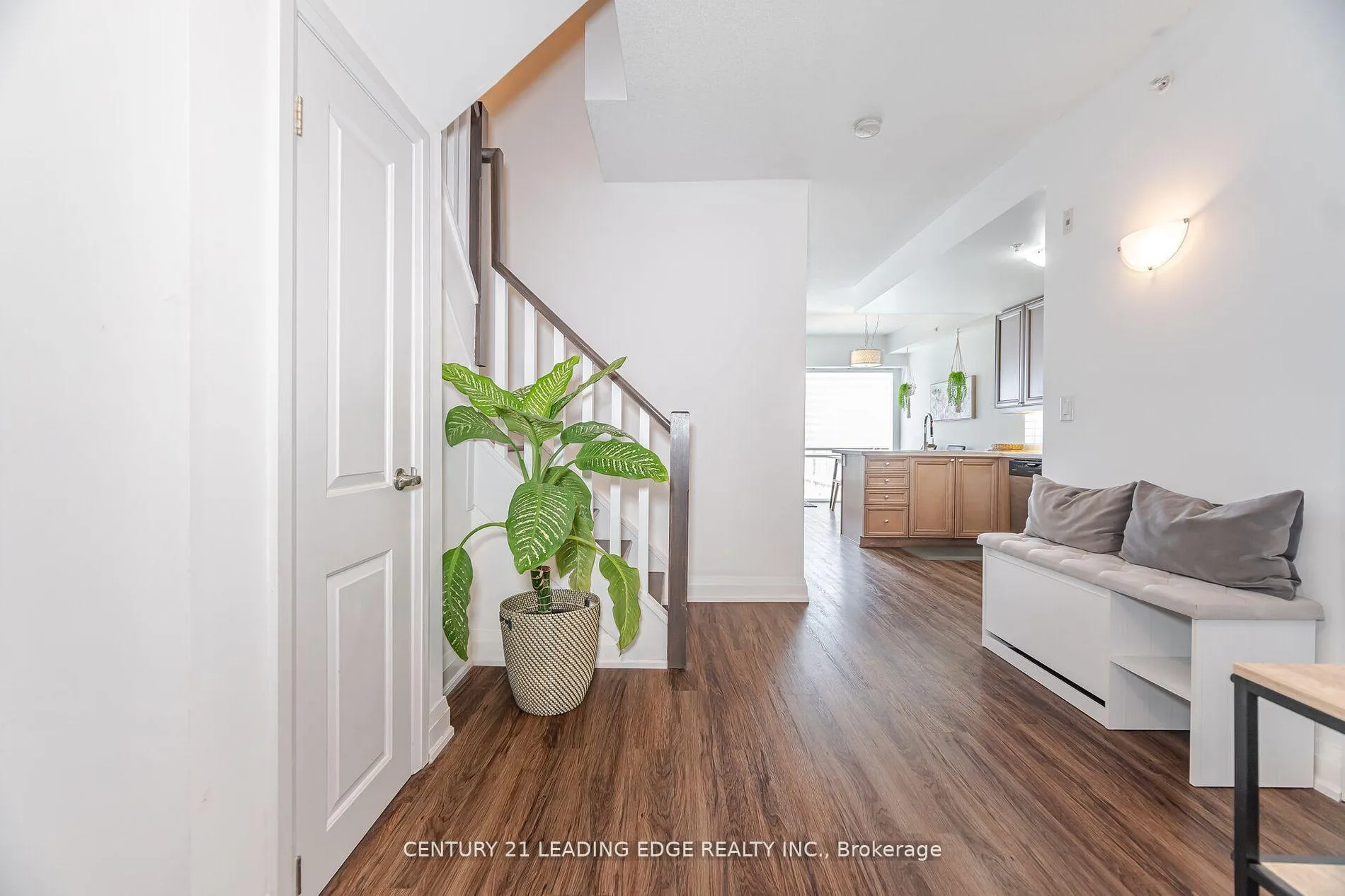 Photo 4 of Unit 108, 24 Woodstream Boulevard, Vaughan, Vaughan Grove — HOMEH
