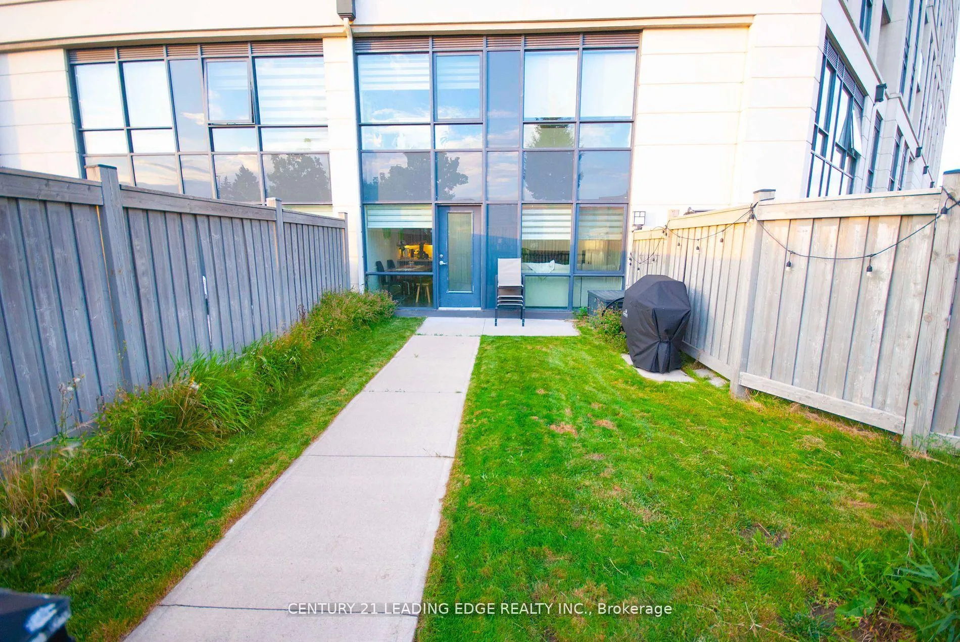 Photo 21 of Unit 108, 24 Woodstream Boulevard, Vaughan, Vaughan Grove — HOMEH