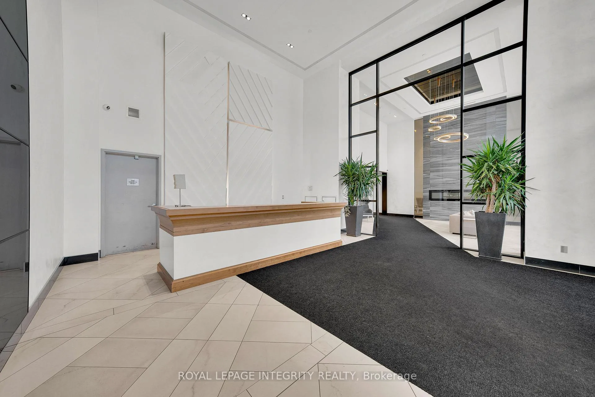 Photo 6 of Unit #604, 255 Bay Street, Ottawa, Ottawa Centre — HOMEH