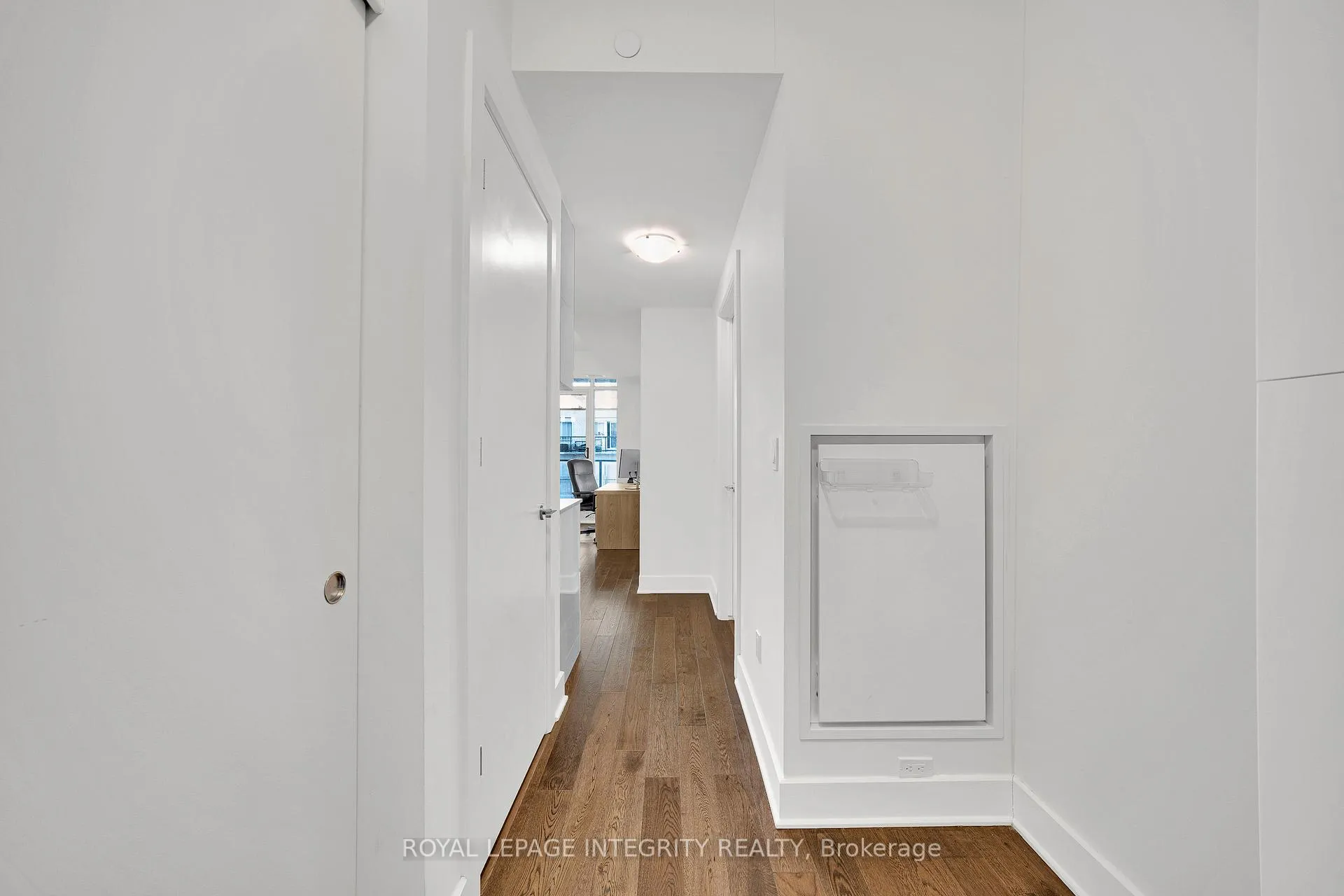 Photo 11 of Unit #604, 255 Bay Street, Ottawa, Ottawa Centre — HOMEH