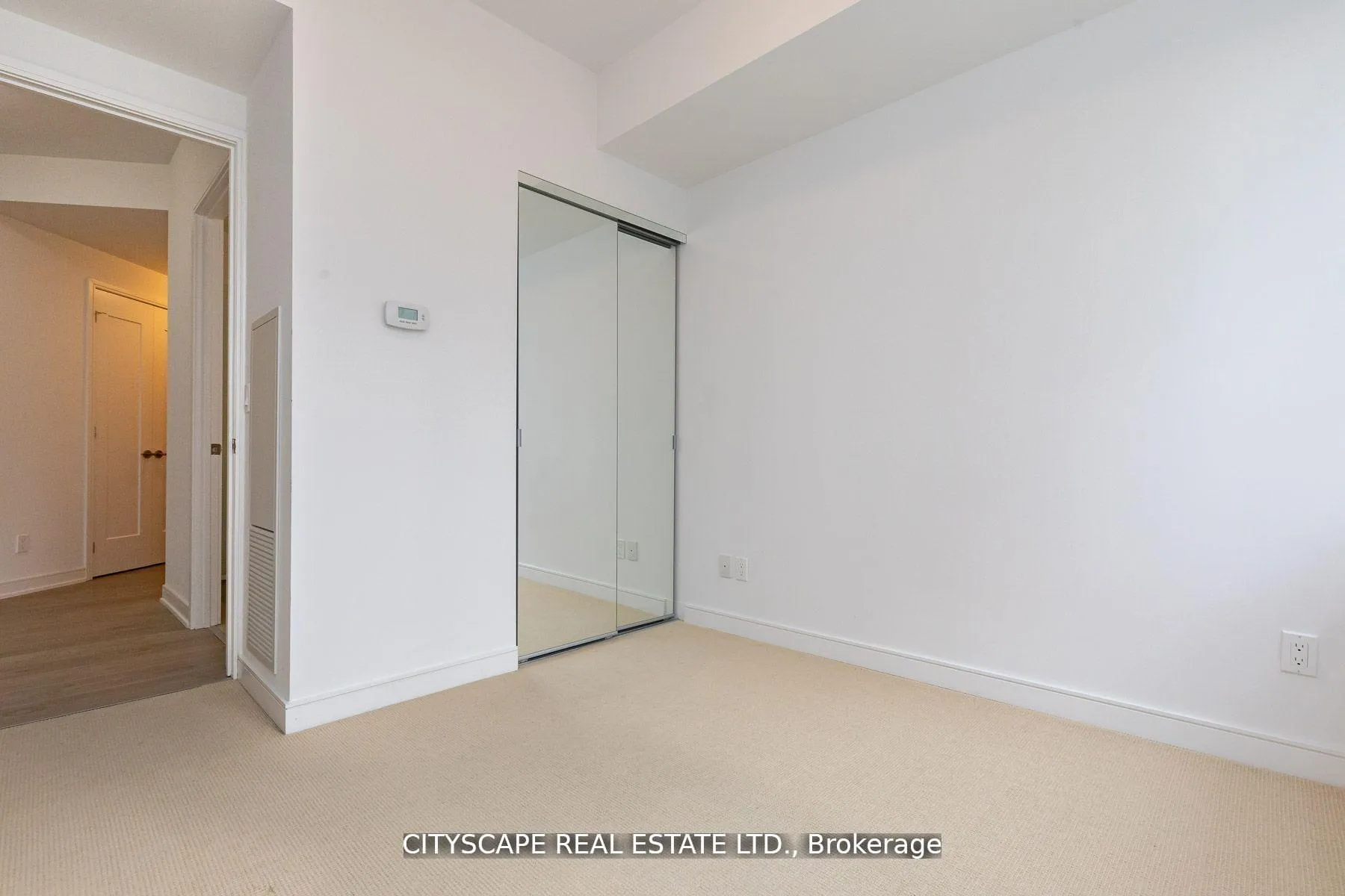 Photo 9 of Unit 1603, 88 Scott Street, Toronto, Church-Yonge Corridor — HOMEH