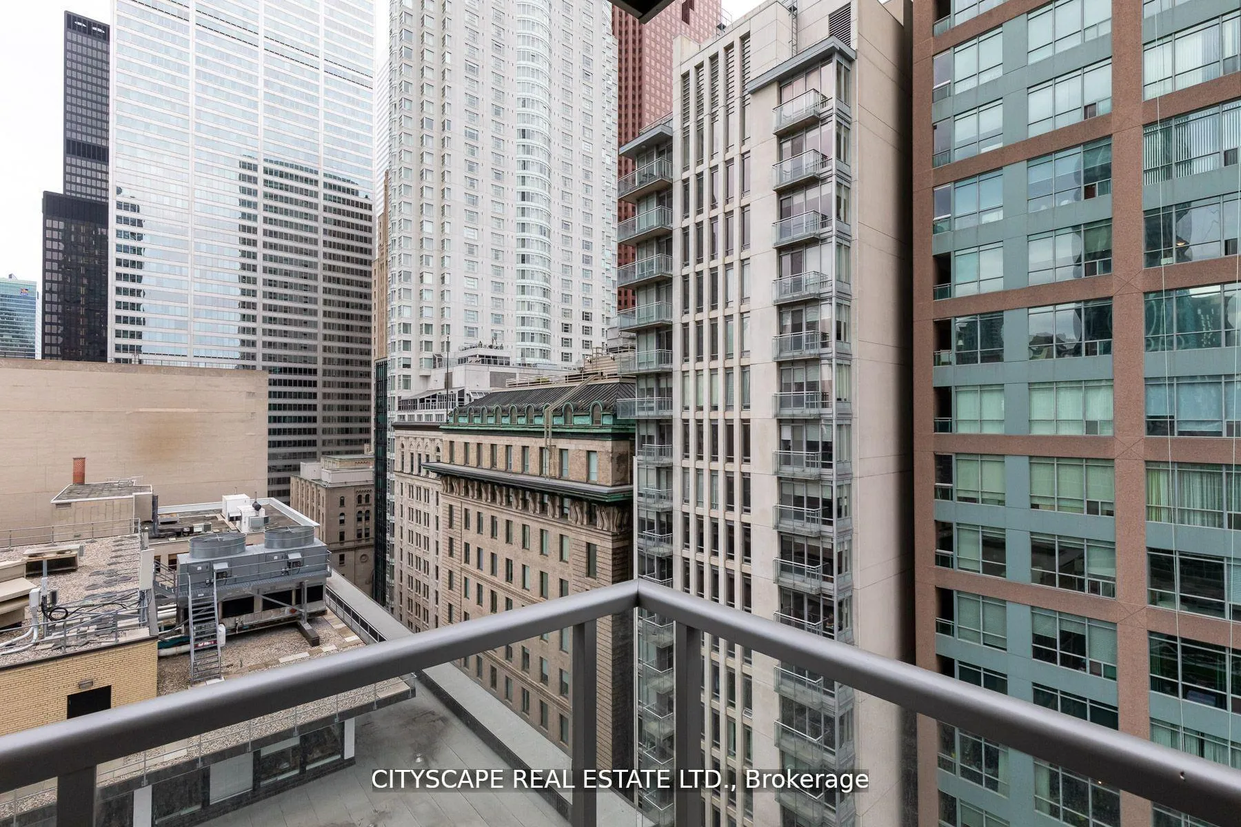 Photo 12 of Unit 1603, 88 Scott Street, Toronto, Church-Yonge Corridor — HOMEH