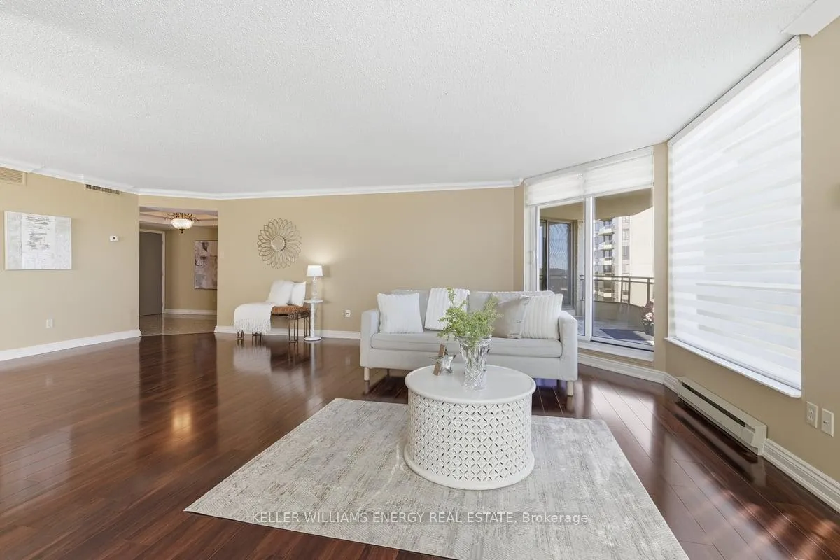 Photo 4 of Unit 1004, 700 Wilson Road N, Oshawa, Centennial — HOMEH