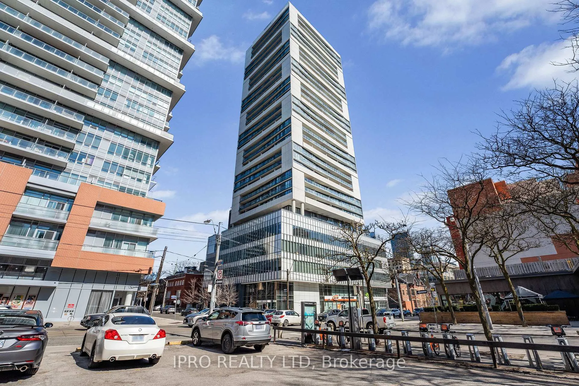 Photo 2 of Unit 2411, 89 McGill Street, Toronto, Church-Yonge Corridor — HOMEH