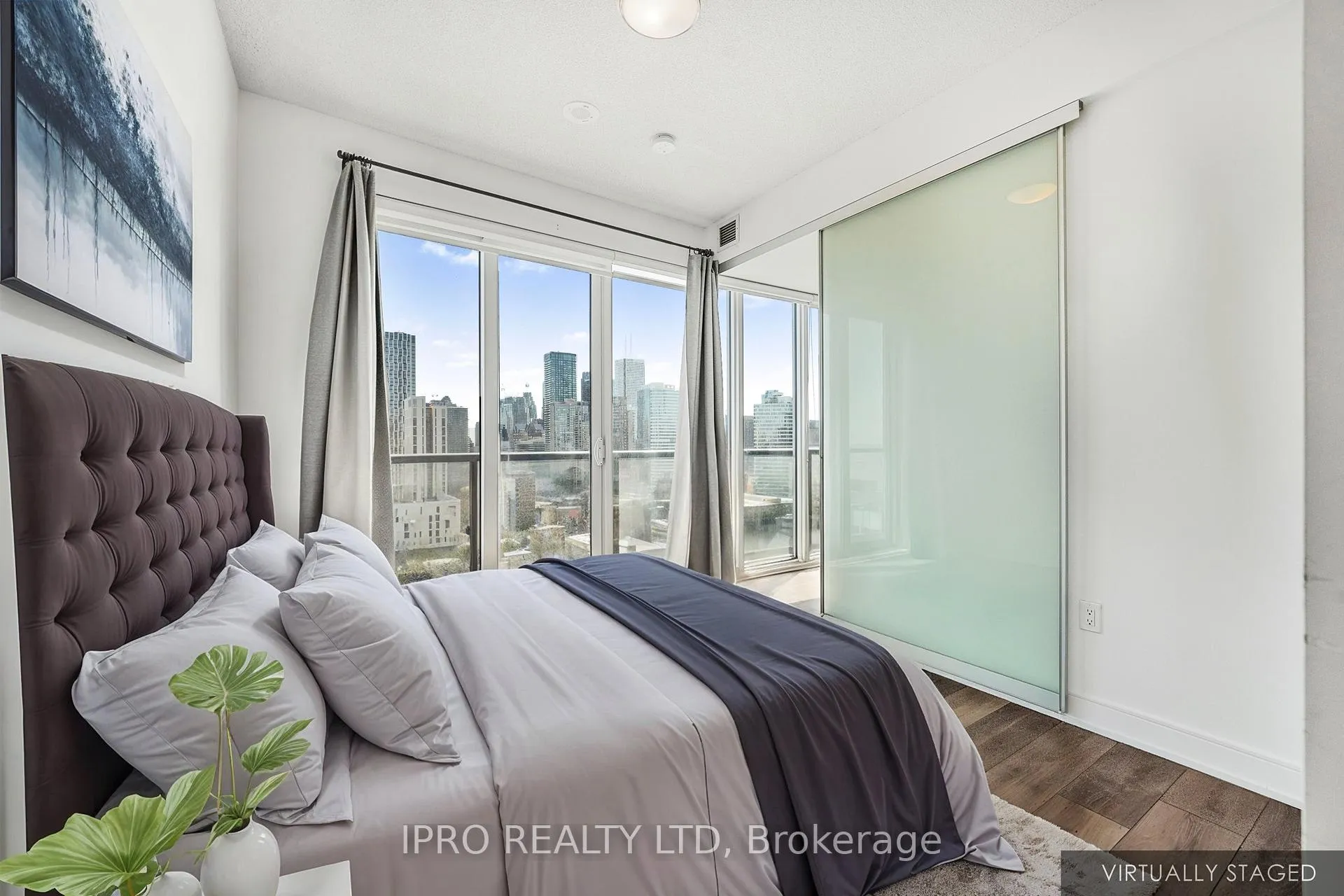 Photo 19 of Unit 2411, 89 McGill Street, Toronto, Church-Yonge Corridor — HOMEH